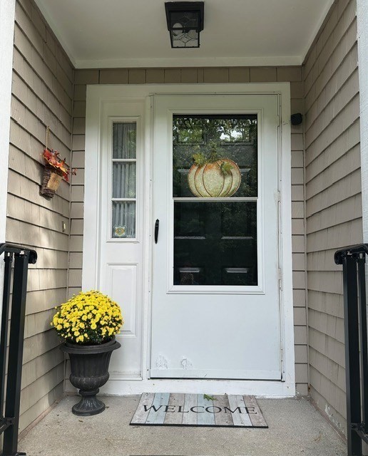 27 Megansett Dr Unit 27, Plymouth, MA 02360 - Image 2