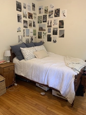 316 Saint Paul St, Apt 4