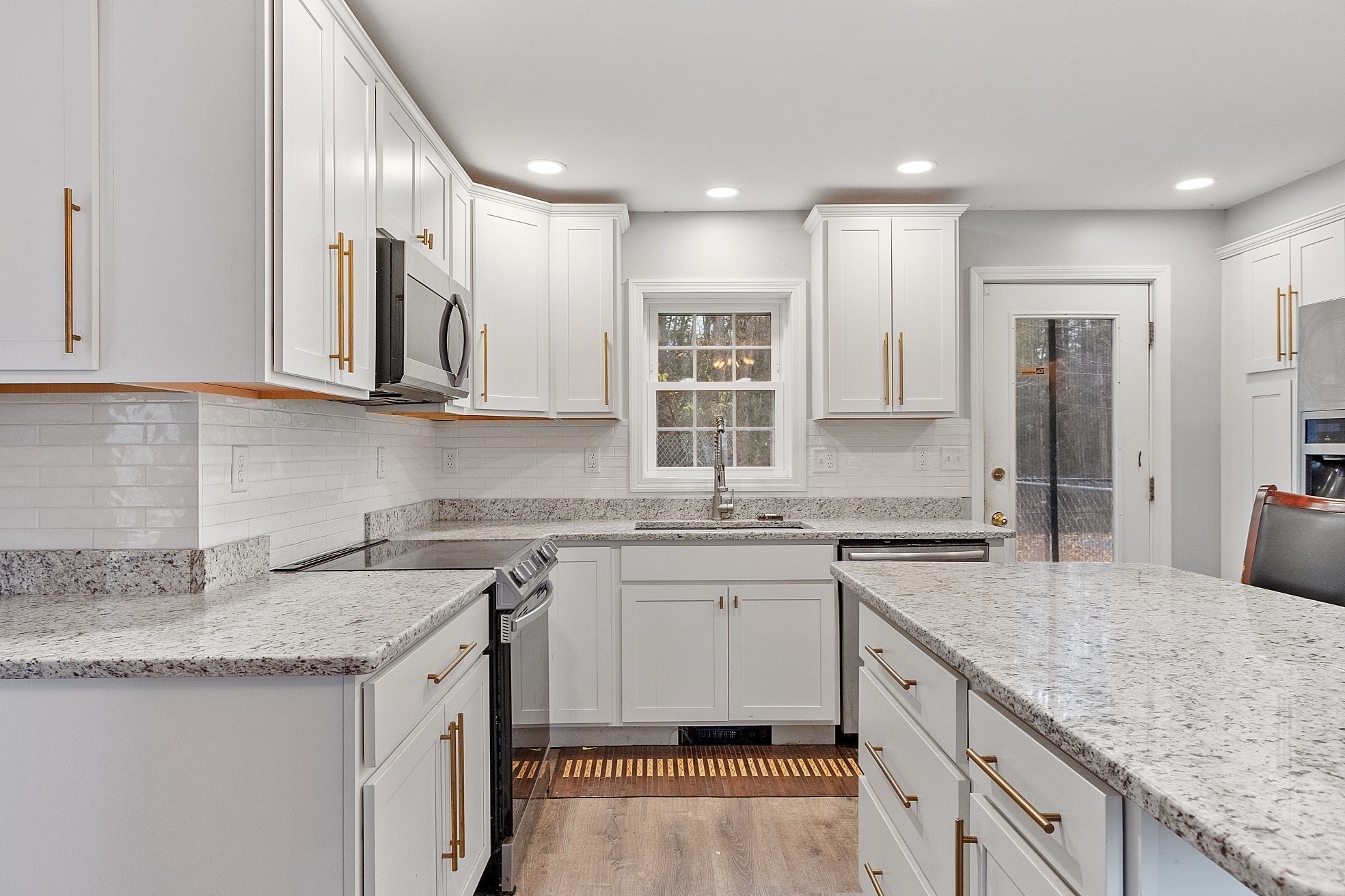 91 Valley Rd, Lunenburg, MA 01462 - Image 13