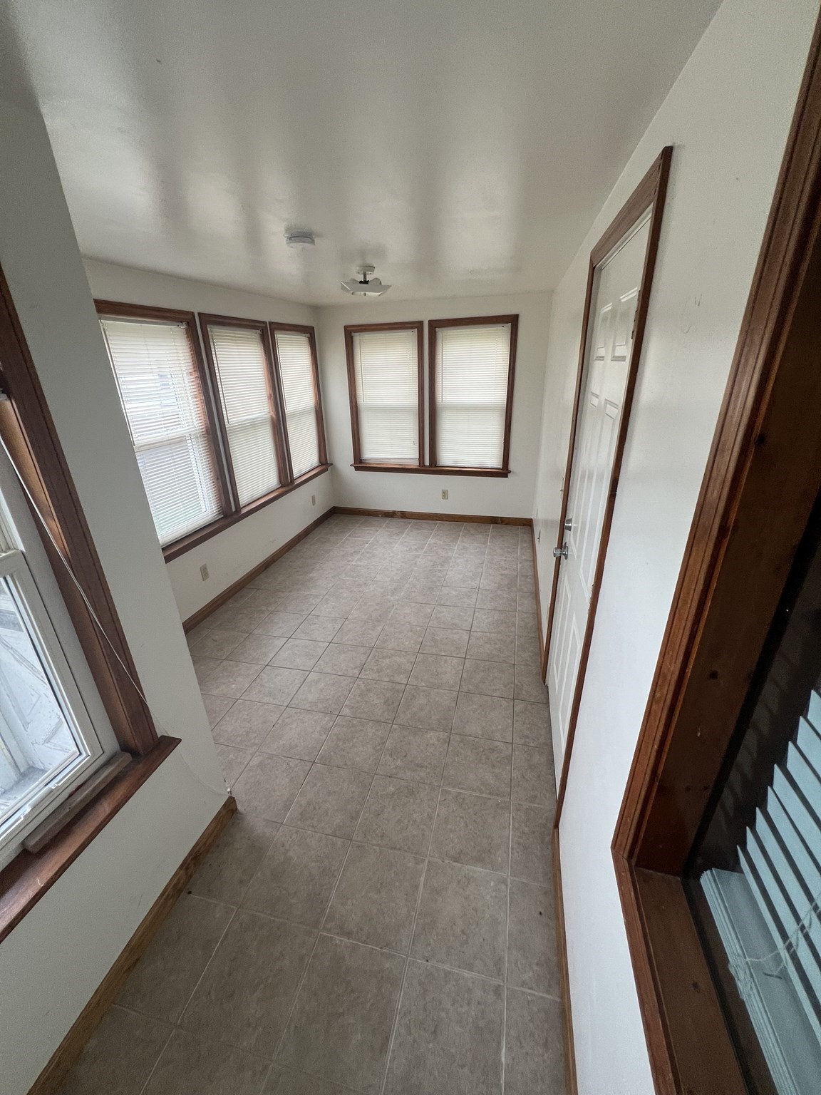 1175 S Main, Fall River, MA 02724 - Image 11