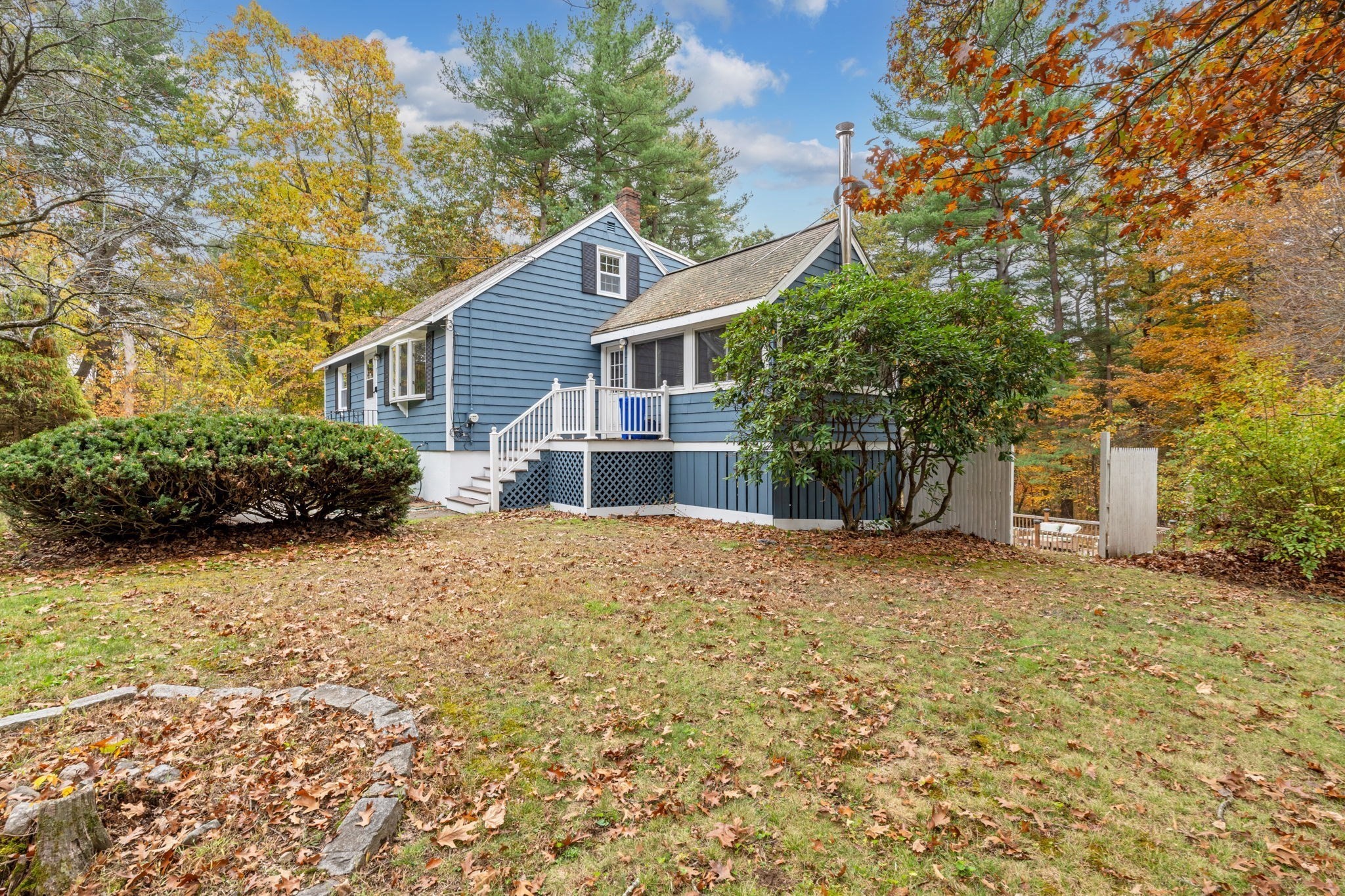 7 Taylor St, Peabody, MA 01960 - Image 4