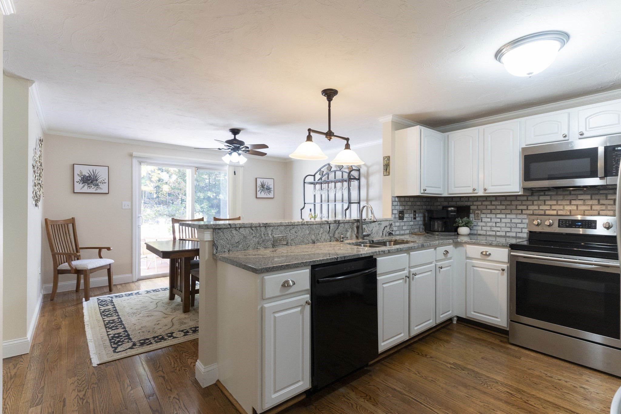 11 Coldspring Dr Unit B, Sutton, MA 01590 - Image 10