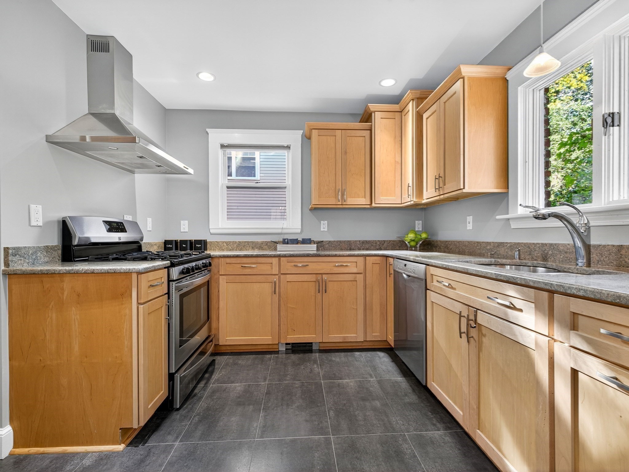 83 Whitcomb Avenue, Jamaica Plain, Boston, MA 02130 - Image 10