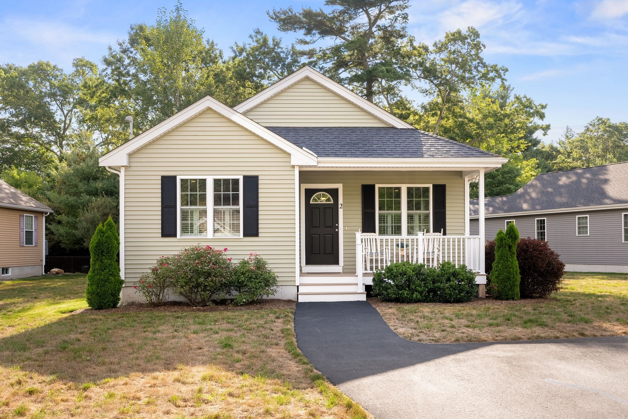 2 Magnolia Cir Unit 2, East Bridgewater, MA 02333