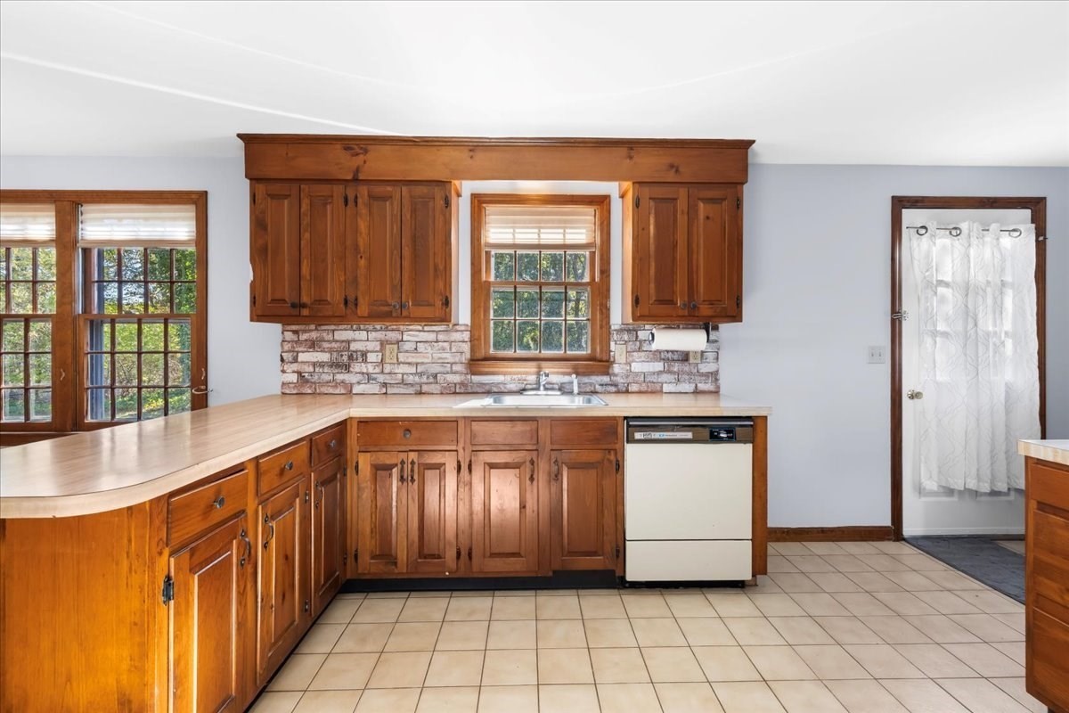 1 Barnacle Rd, Yarmouth, MA 02675 - Image 13