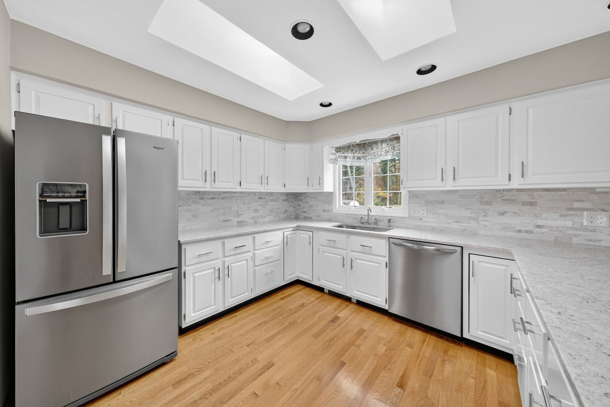 27 Dias Ave, Westport, MA 02790 - Image 8