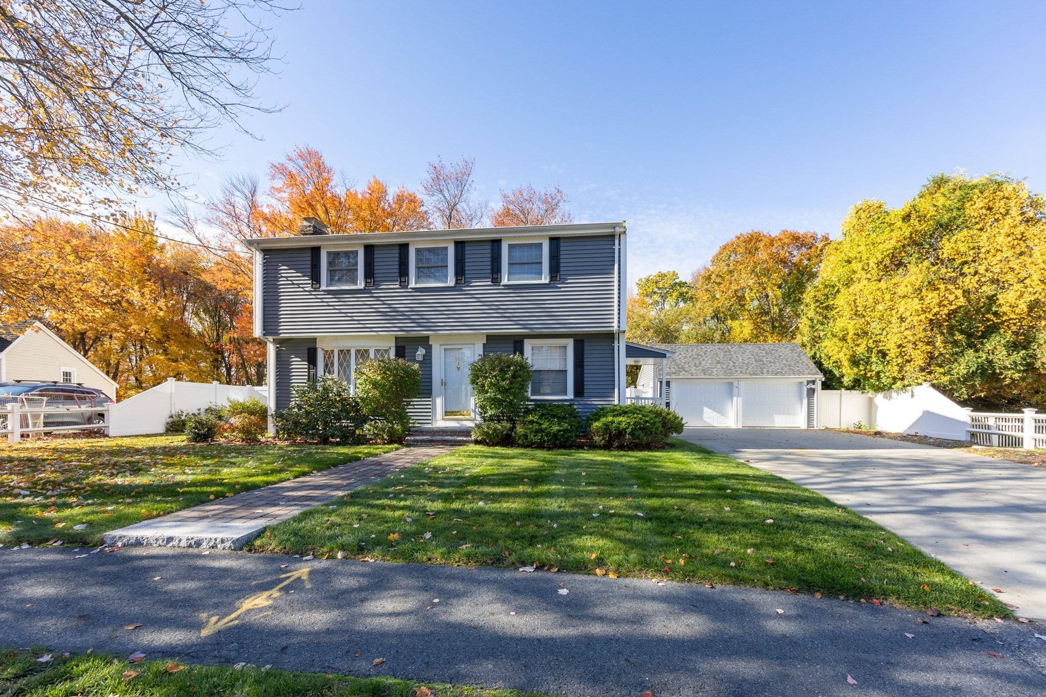 188 Richland Rd, Norwood, MA 02062