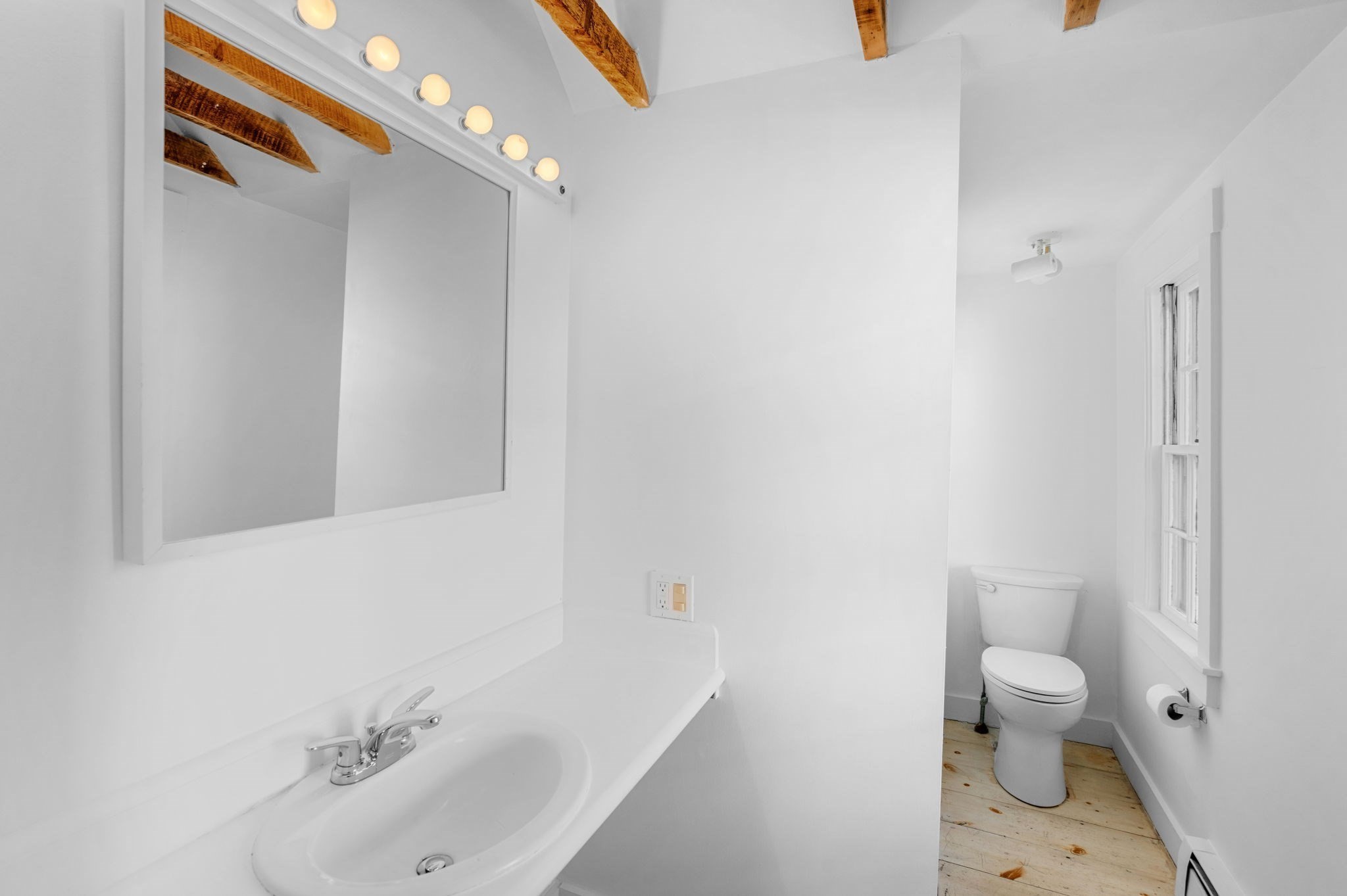 2 Lindsey St, Marblehead, MA 01945 - Image 9