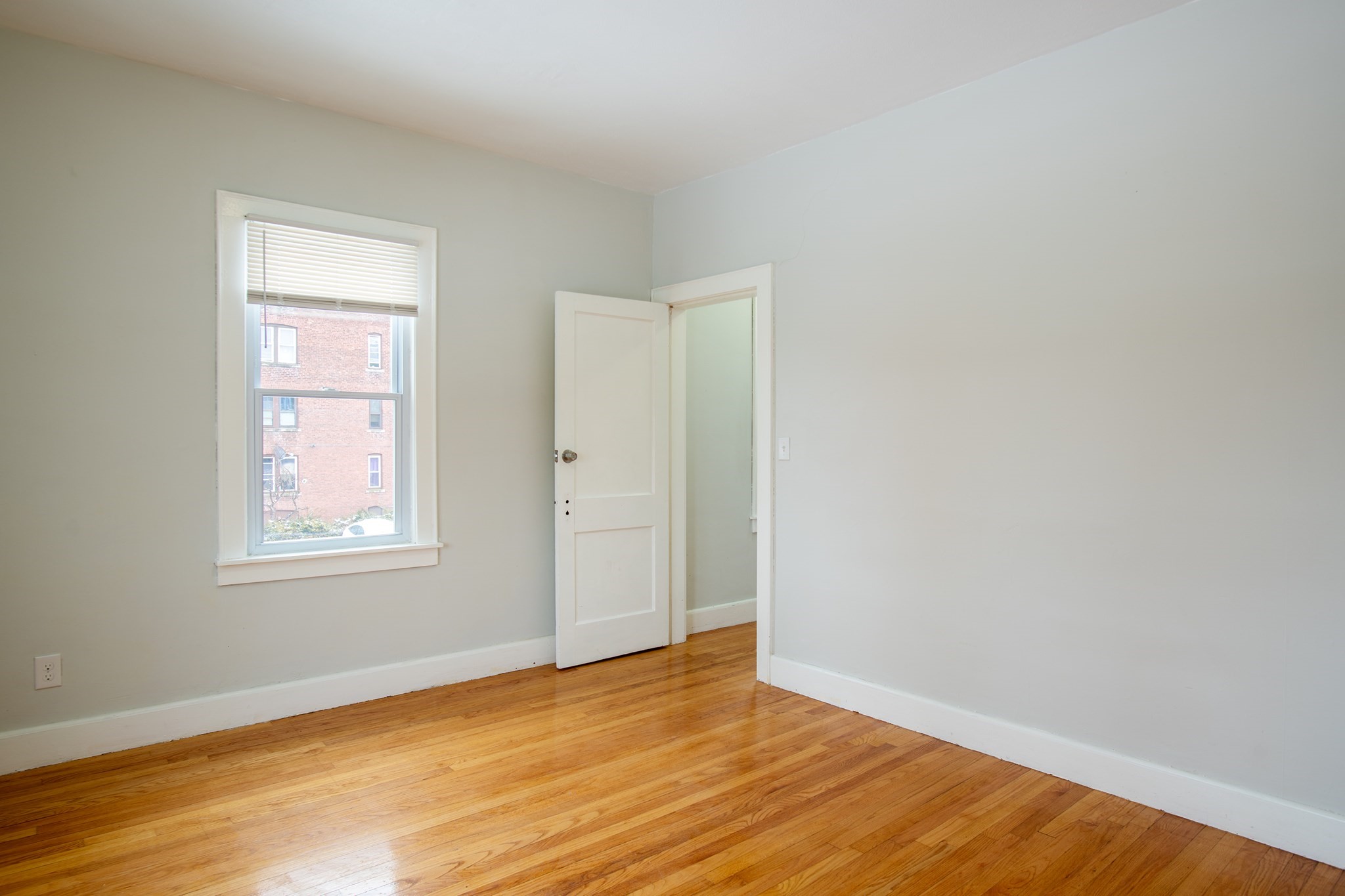 69 Winter St, Springfield, MA 01105 - Image 31