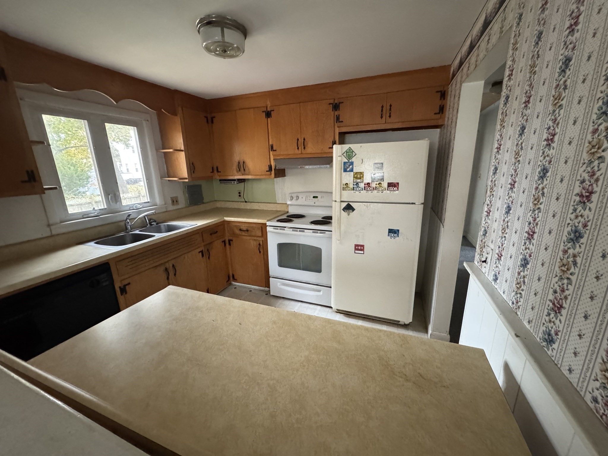 112 Hillside Ave, Brockton, MA 02302 - Image 6