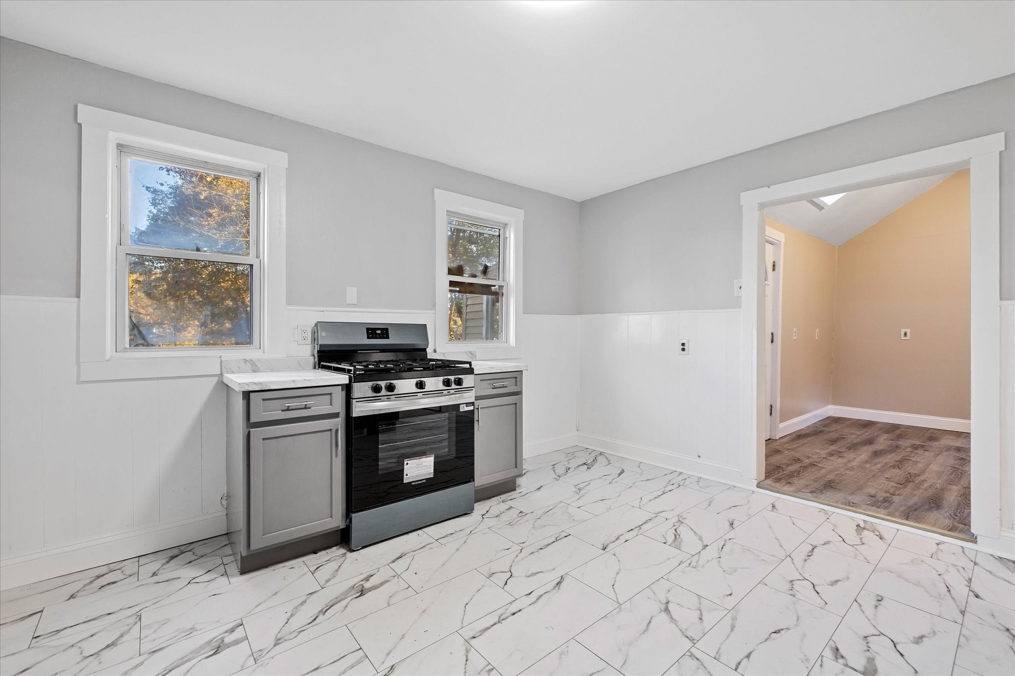 17 Otis St, Warren, MA 01083 - Image 4