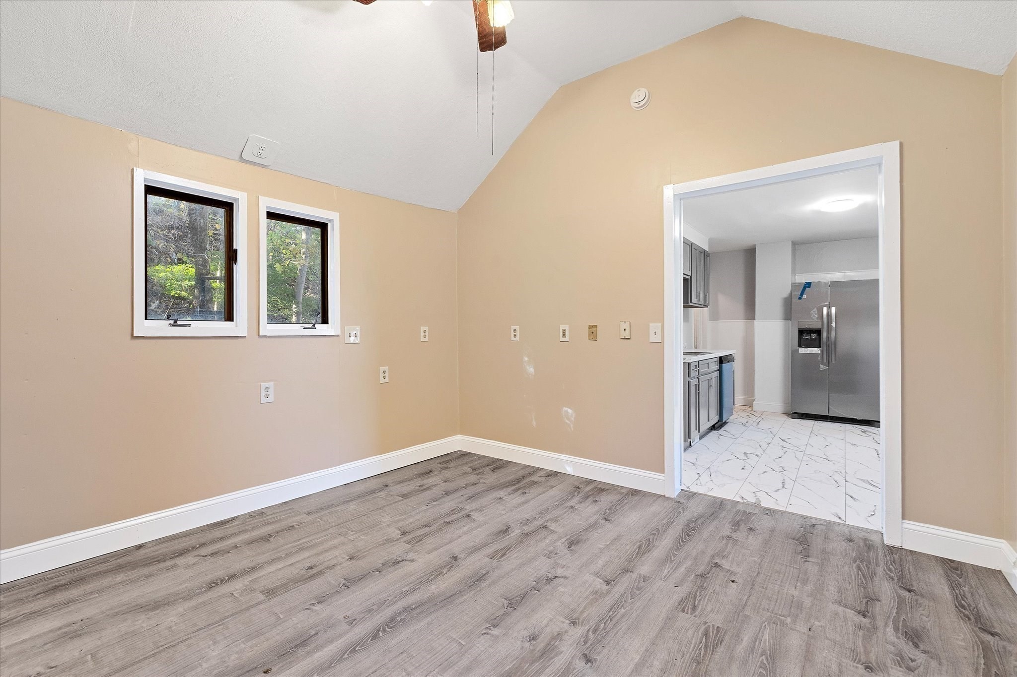 17 Otis St, Warren, MA 01083 - Image 8