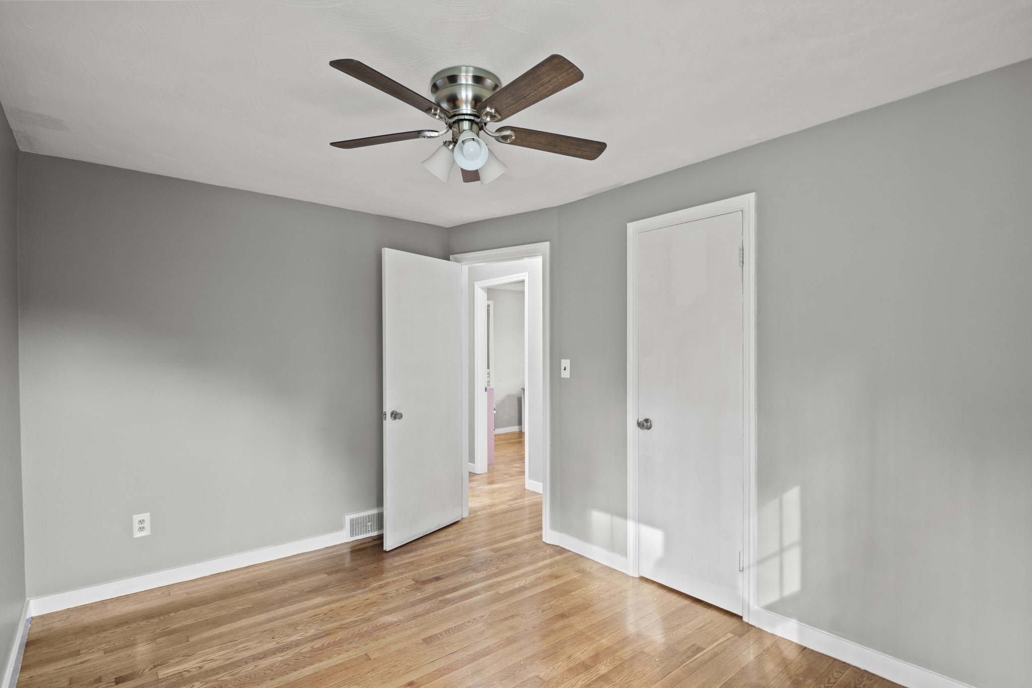 11 Venus Drive, Shrewsbury, MA 01545 - Image 20