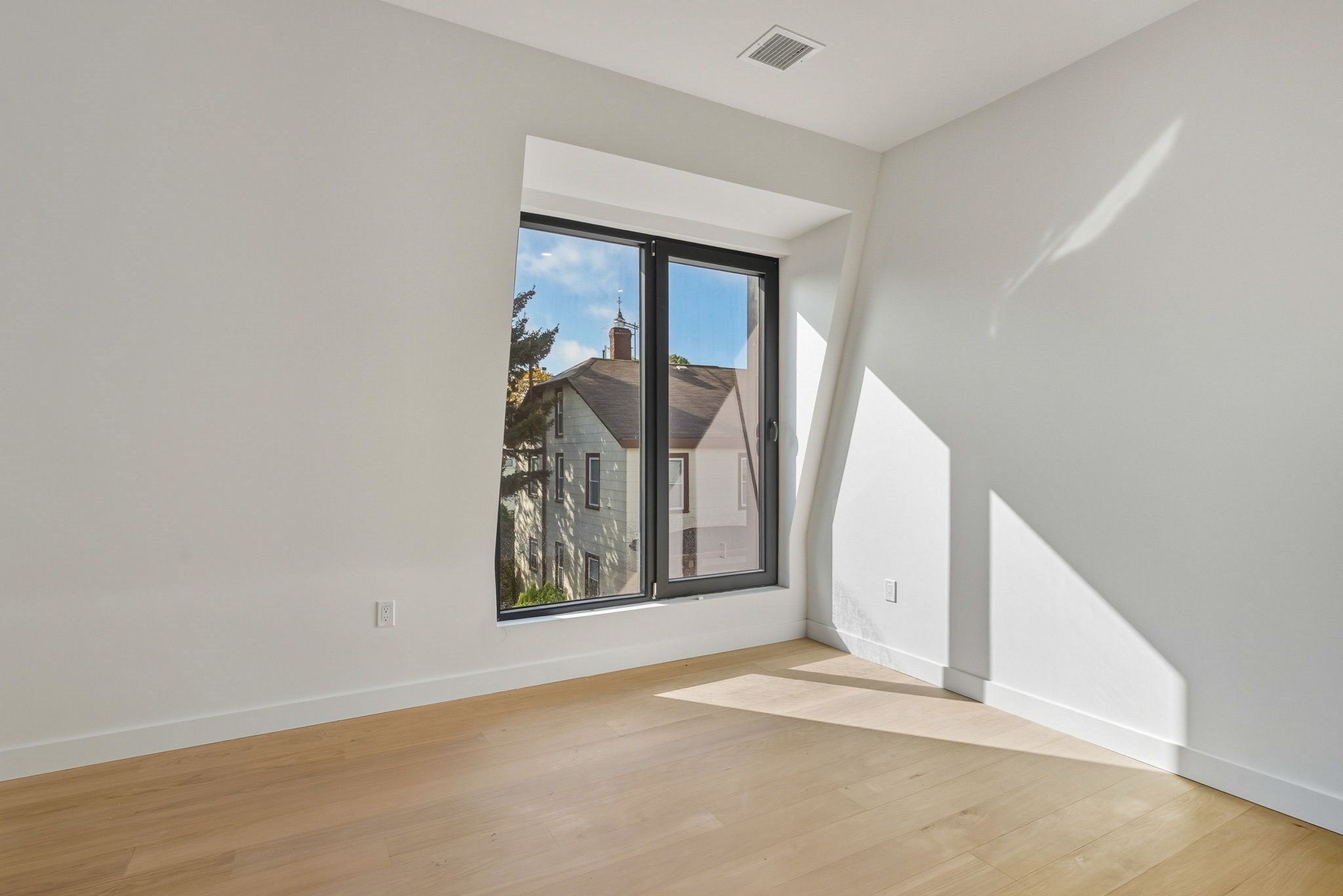 22 High Street Unit PH11, Dorchester, Boston, MA 02122 - Image 12