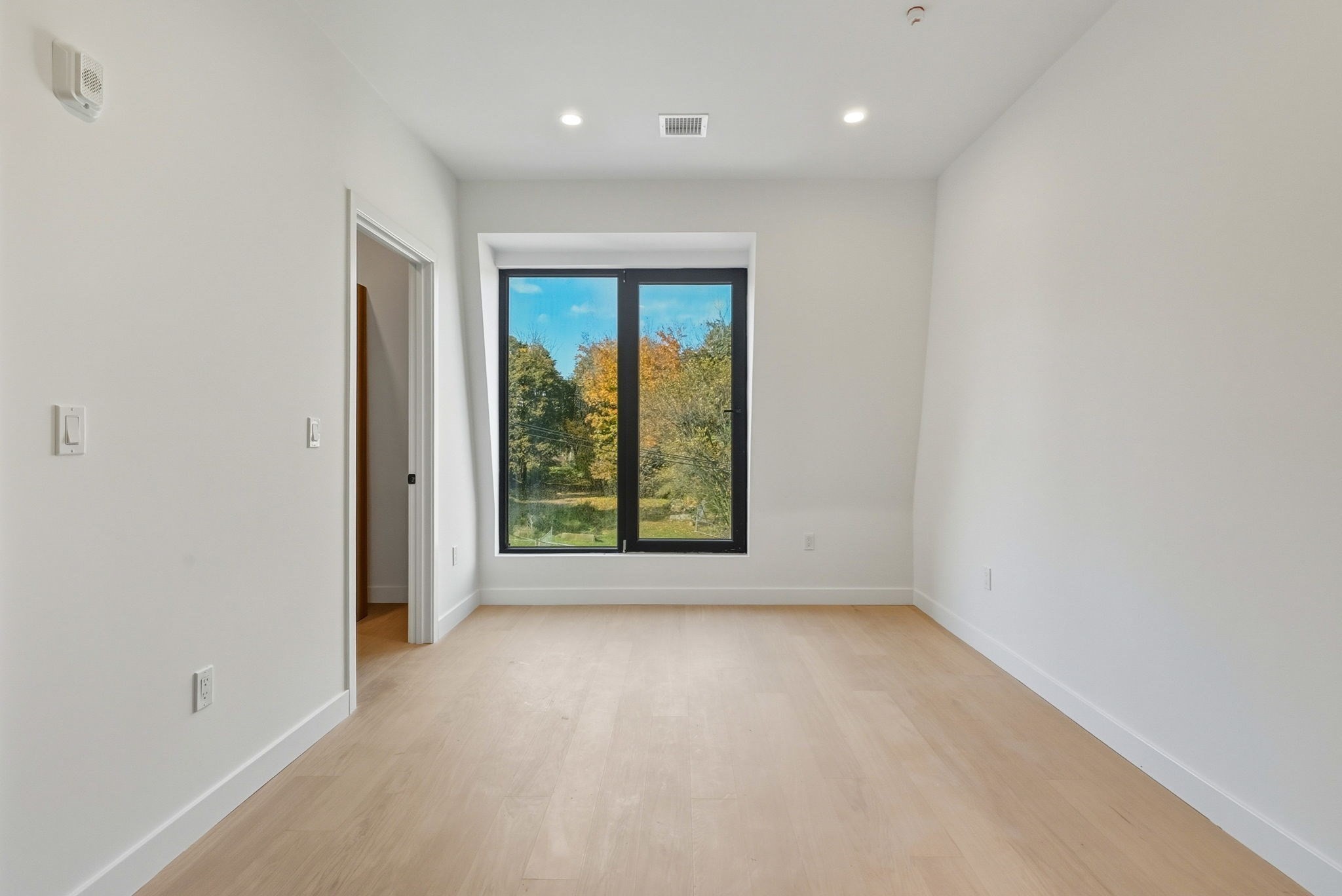 22 High Street Unit PH11, Dorchester, Boston, MA 02122 - Image 17
