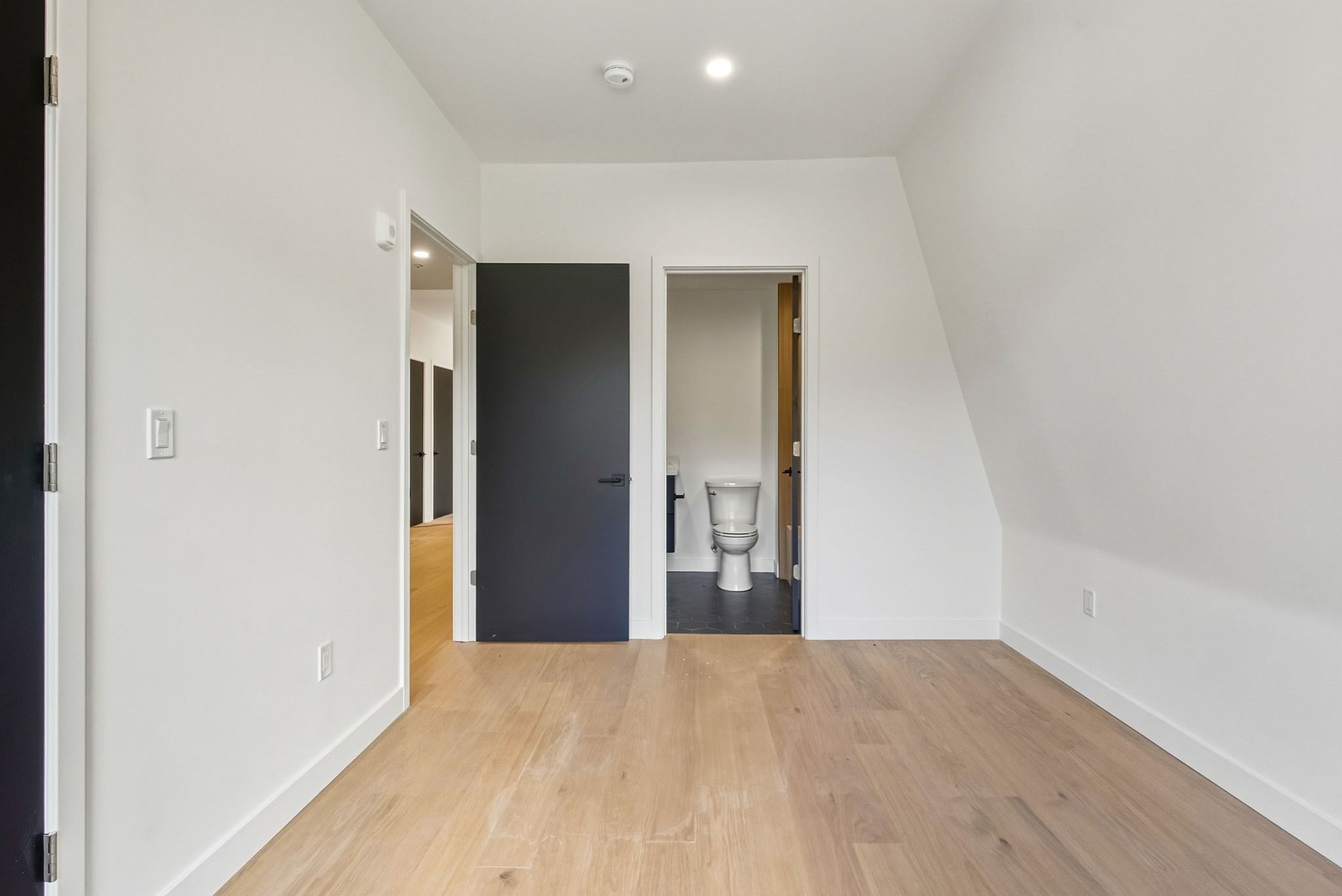 22 High Street Unit PH11, Dorchester, Boston, MA 02122 - Image 19