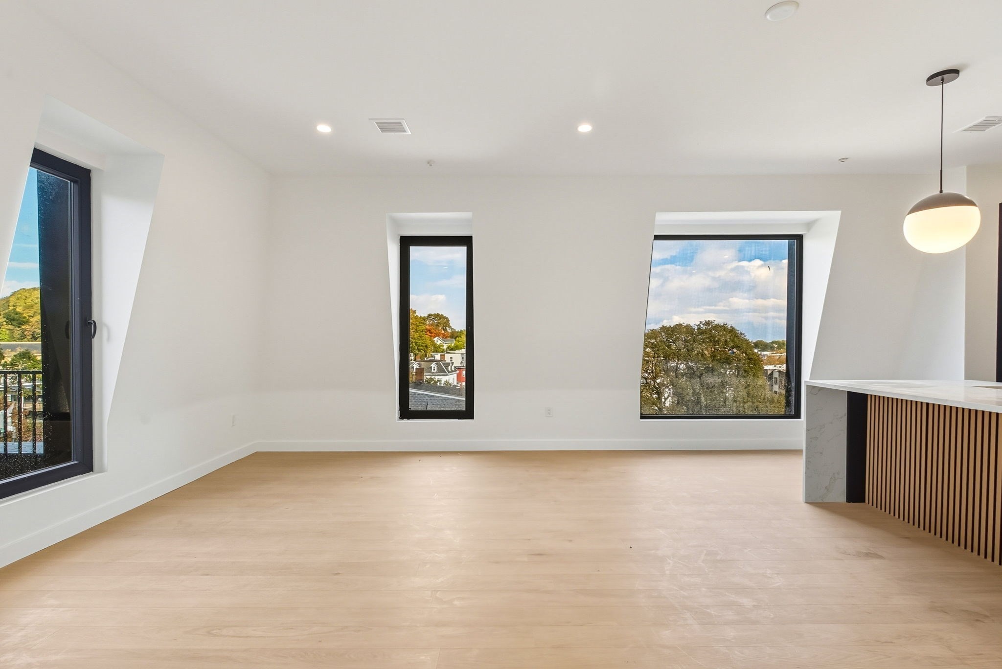 22 High Street Unit PH11, Dorchester, Boston, MA 02122 - Image 9