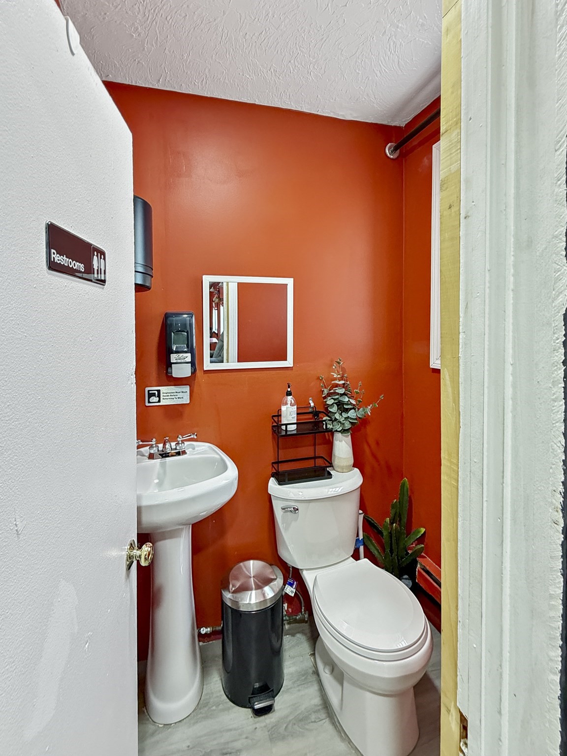 301 Lancaster St, Leominster, MA 01453 - Image 7