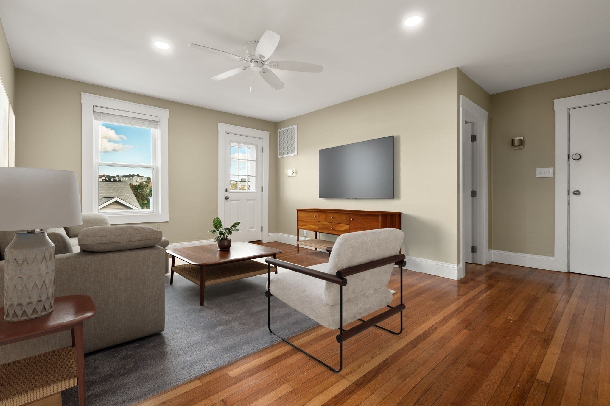 38 Juniper, Fort Hill, Boston, MA 02119 - Image 11