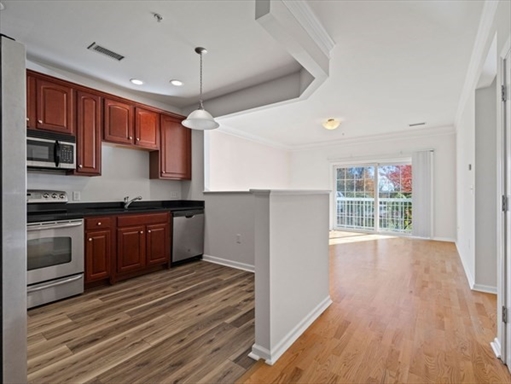 170 Clocktower Dr, Apt 5103