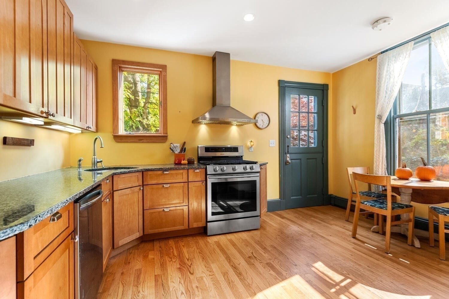 72 Cypress St Unit 1, Brookline, MA 02445 - Image 5