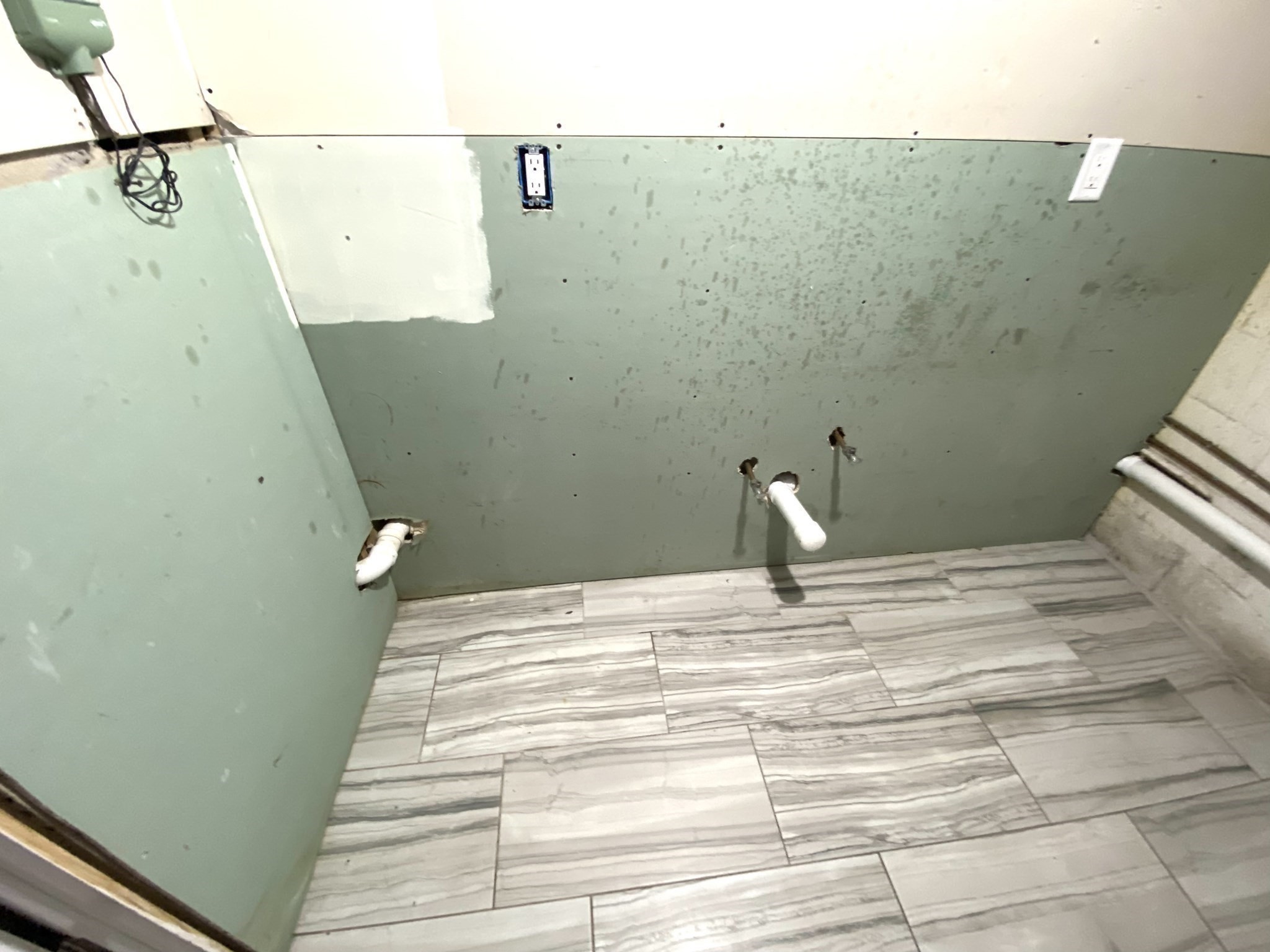 61 Mount Washington St, Everett, MA 02149 - Image 17