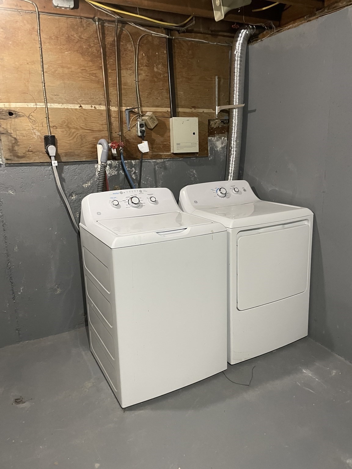 27 Pulaski St, Peabody, MA 01960 - Image 13