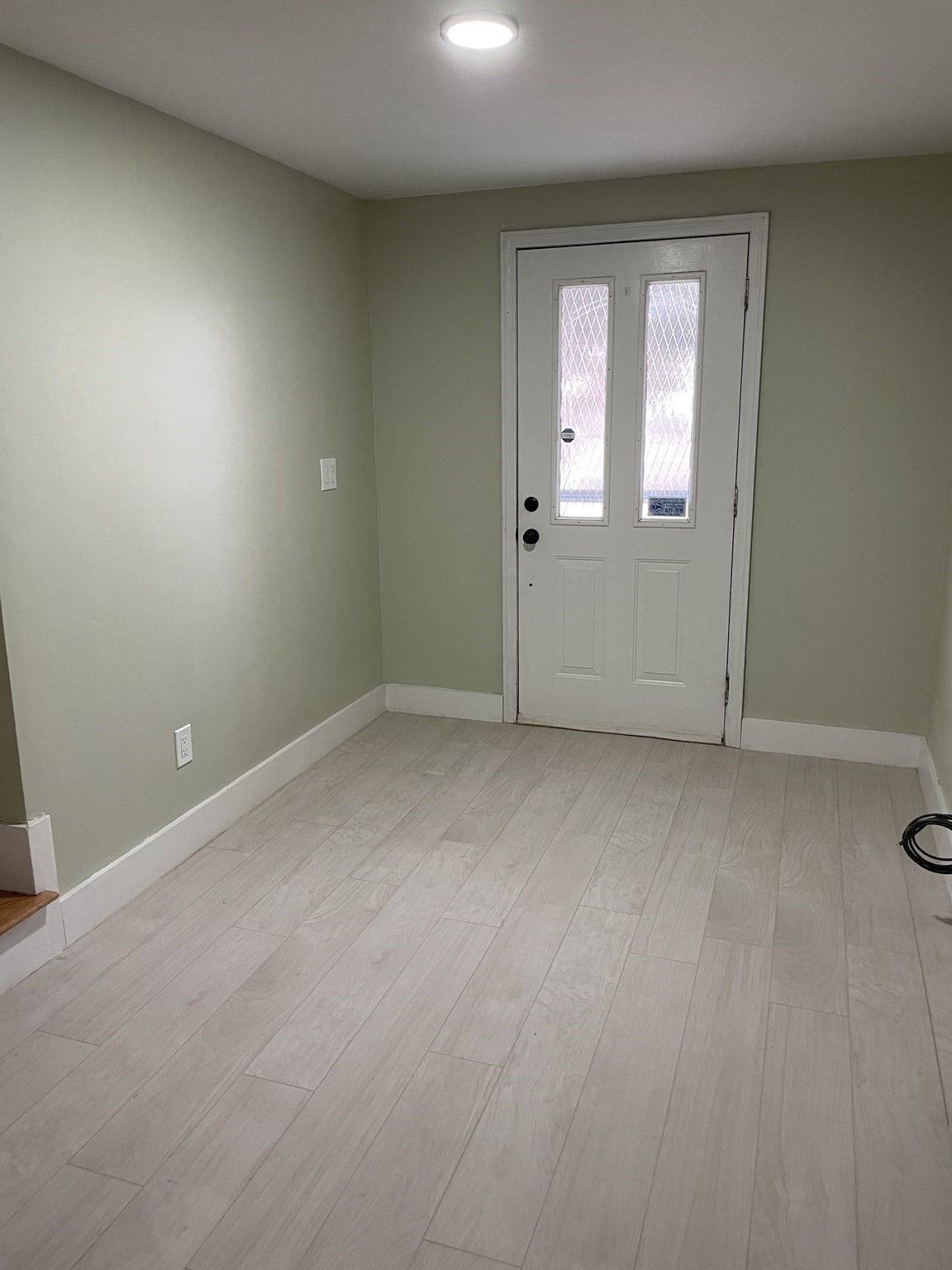 27 Pulaski St, Peabody, MA 01960 - Image 3