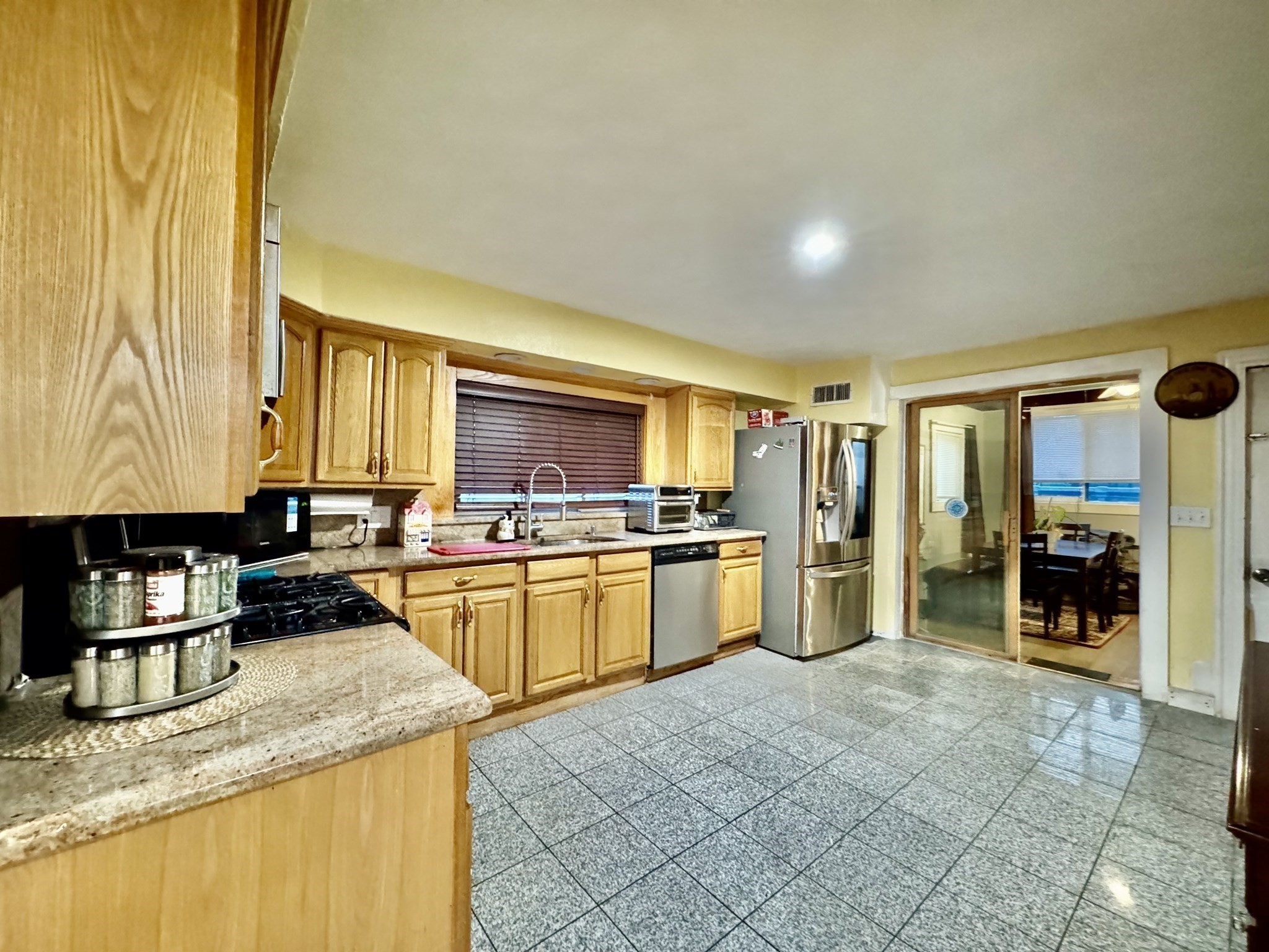 90 Oxford St, Revere, MA 02151 - Image 8