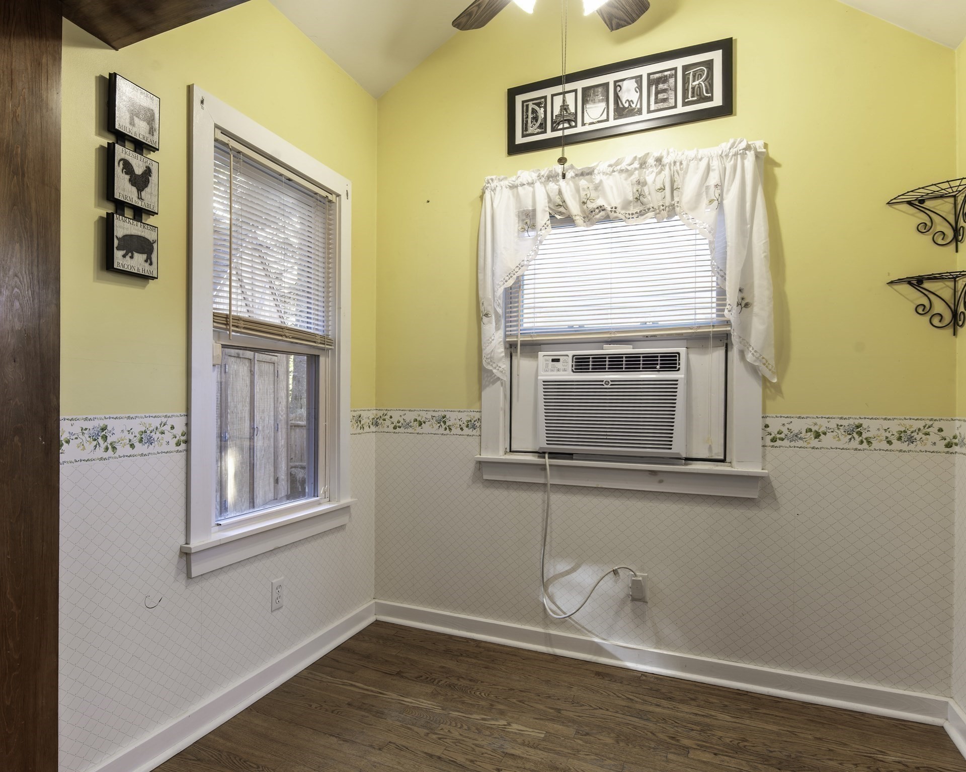 39 Central St, Middleton, MA 01949 - Image 6