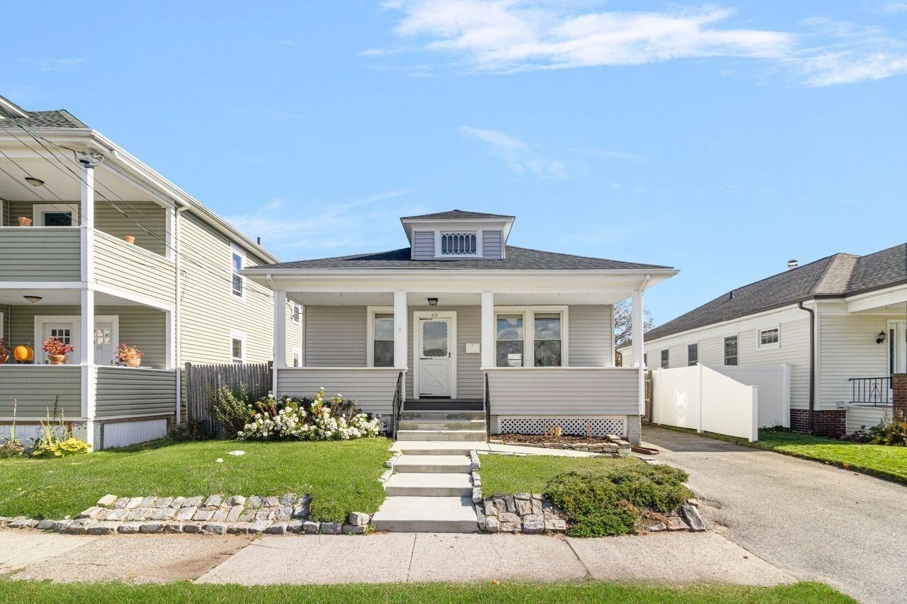 49 Harcour Avenue, Pawtucket, RI 02861 - Image 2