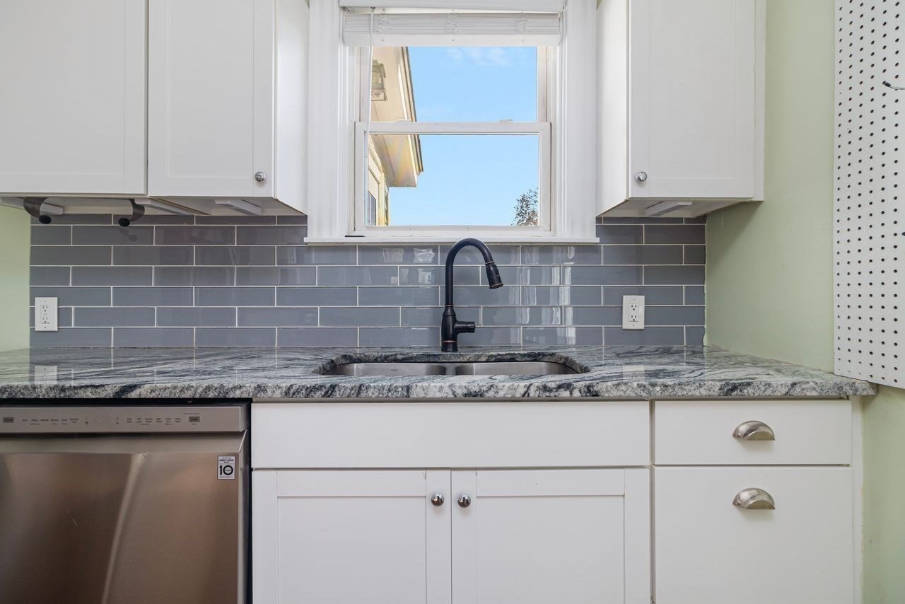 49 Harcour Avenue, Pawtucket, RI 02861 - Image 25