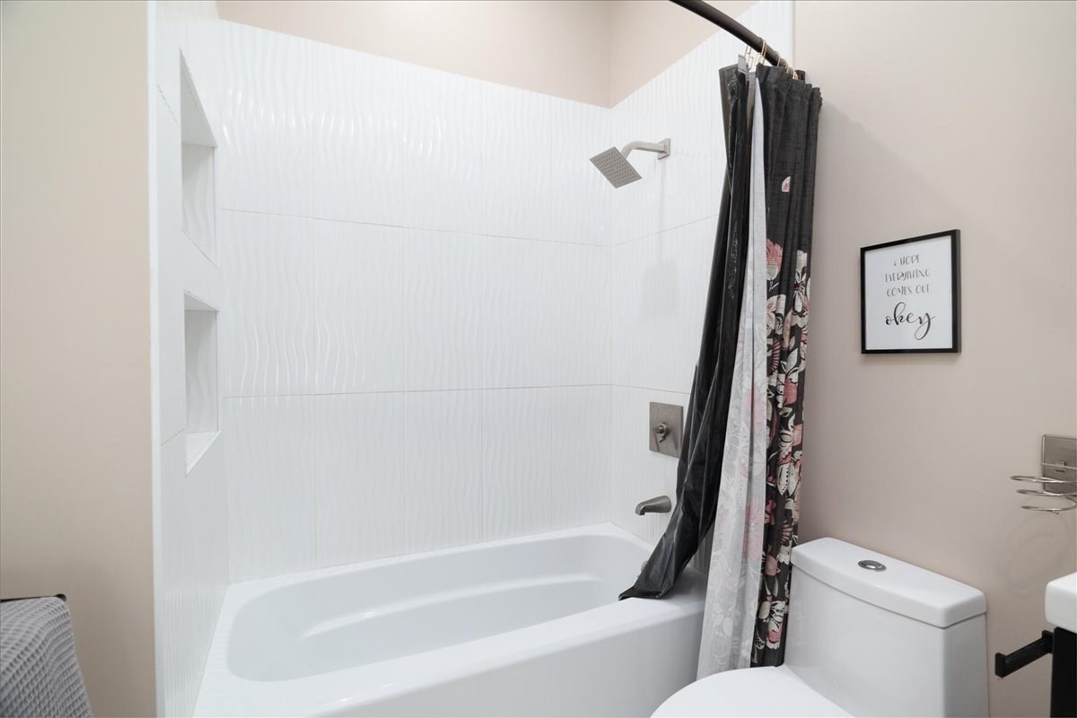 145 W River Street, Upton, MA 01568 - Image 19