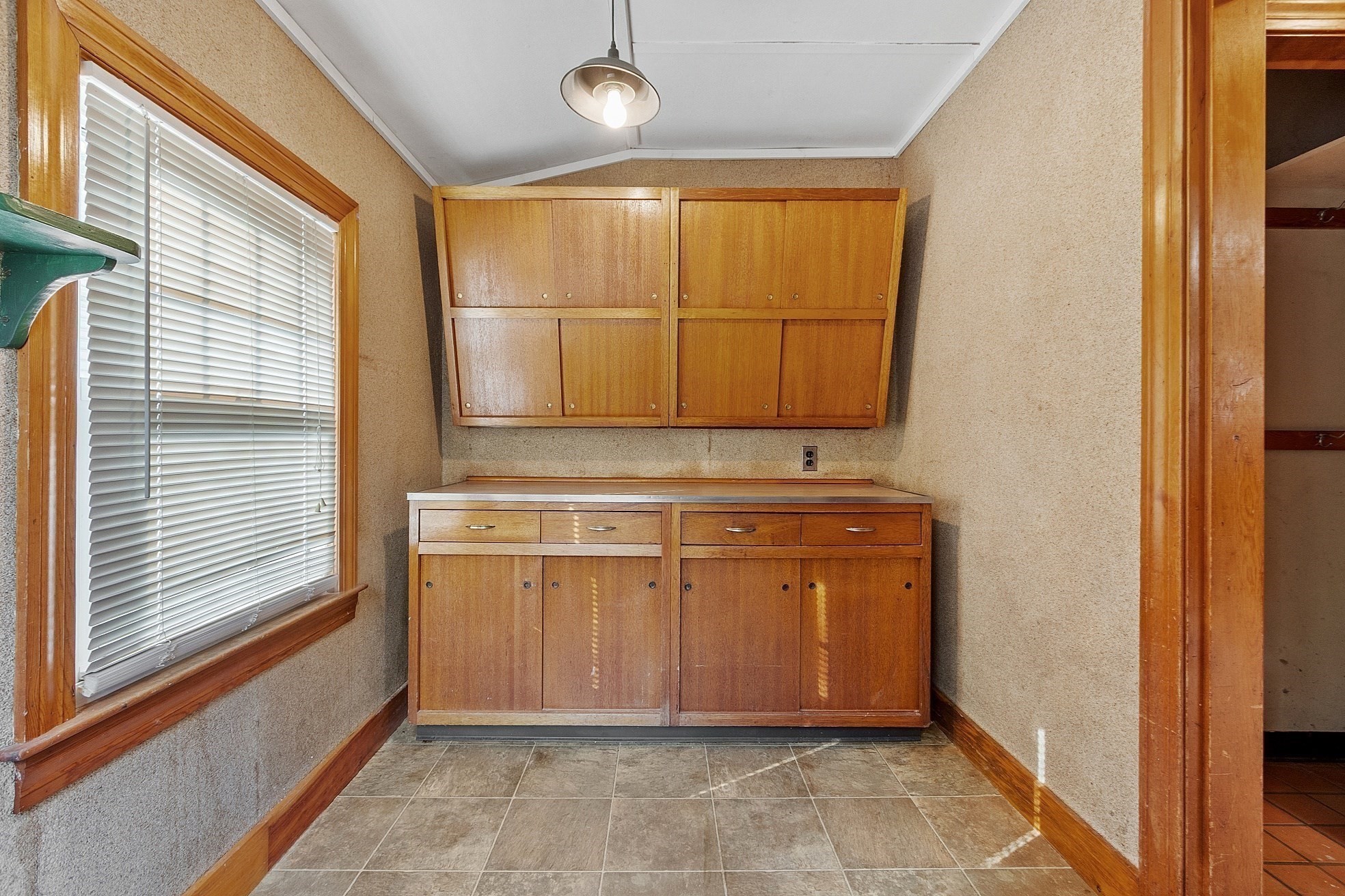 490 S Main St, Orange, MA 01364 - Image 20