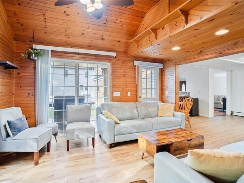 39 Columbia St, North Attleboro, MA 02760 - Image 12