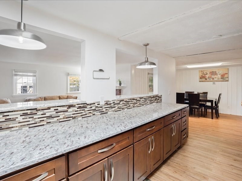 39 Columbia St, North Attleboro, MA 02760 - Image 6