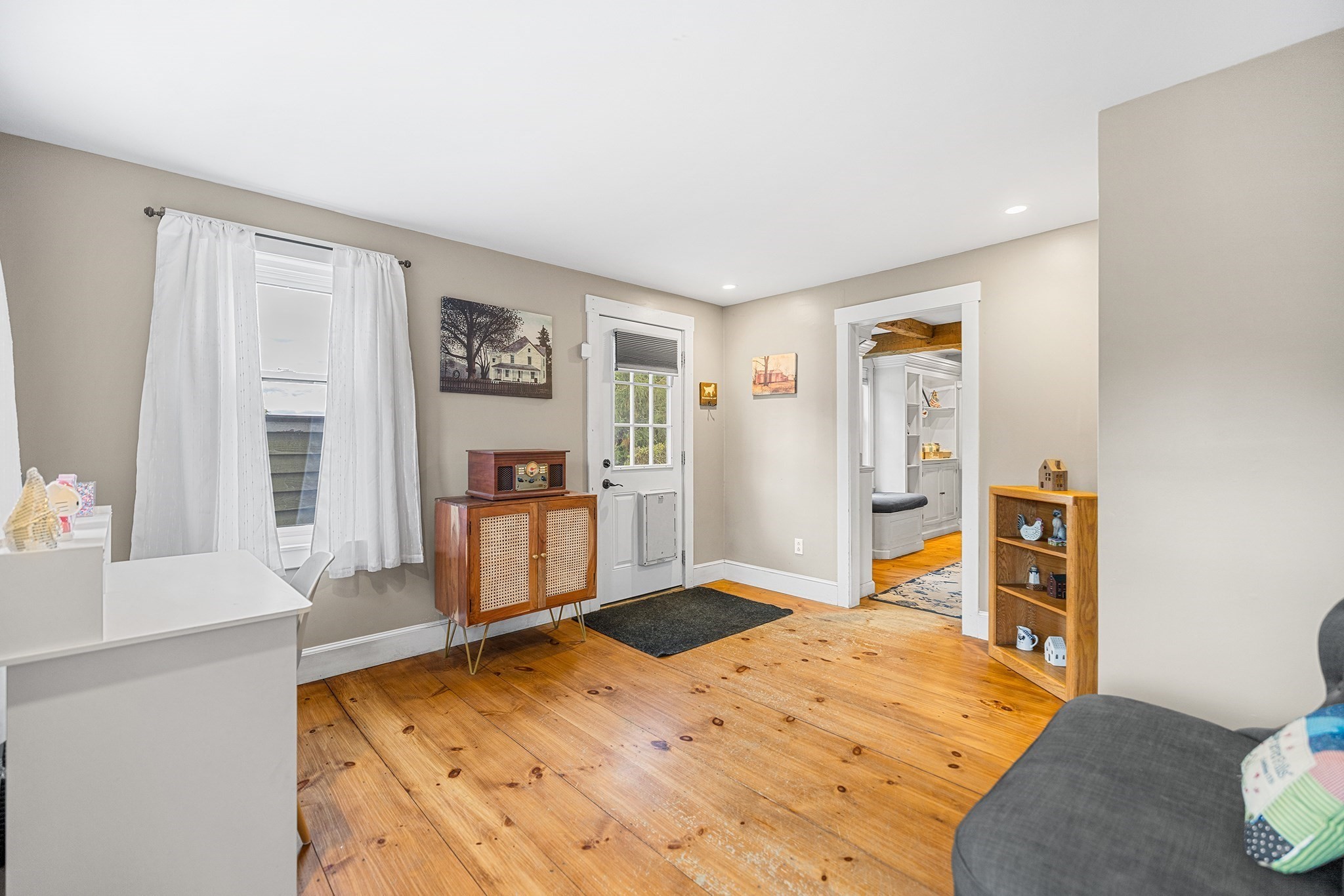4 Lincoln St, Lunenburg, MA 01462 - Image 4
