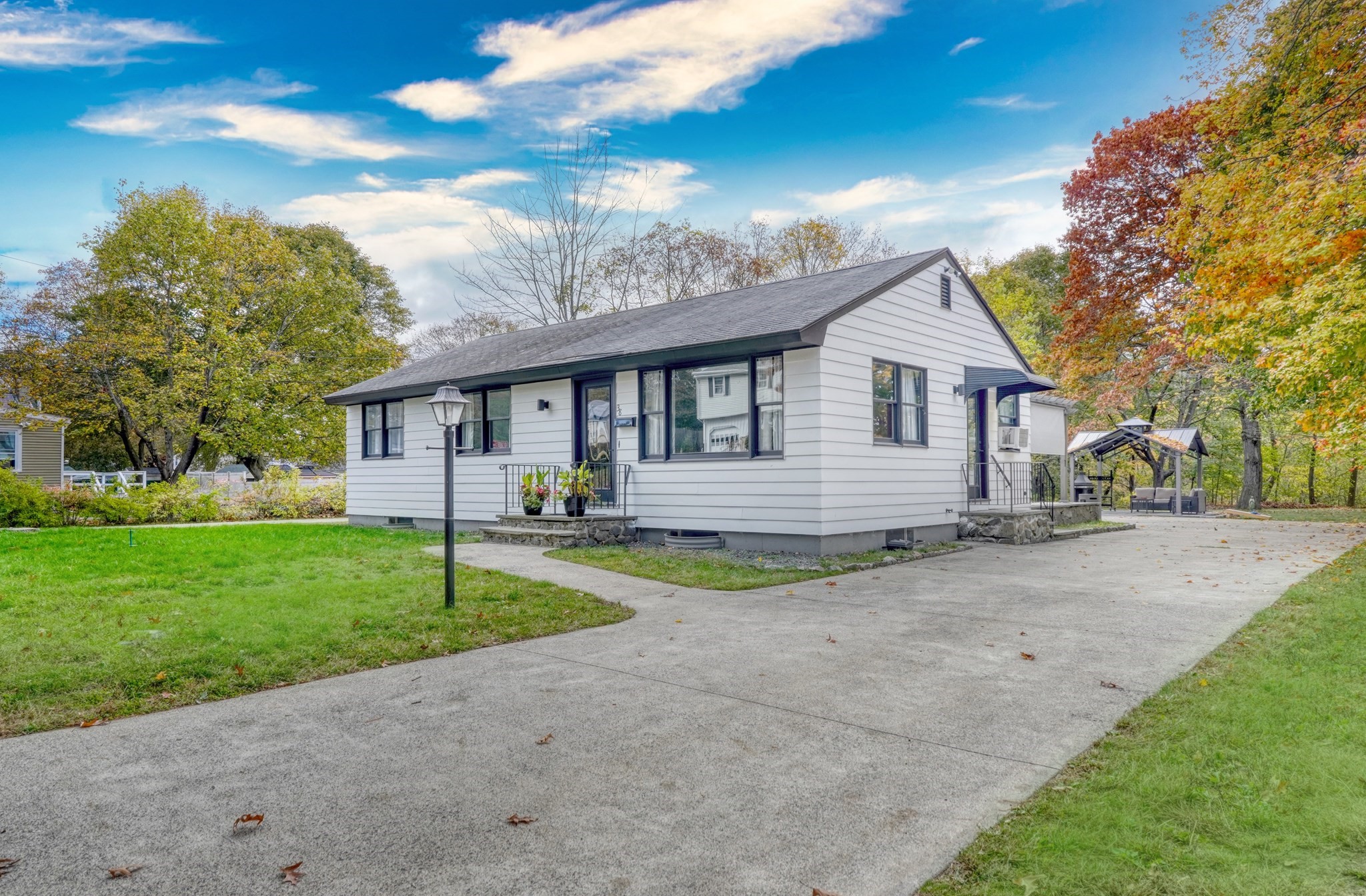 38 Appleton St, Saugus, MA 01906