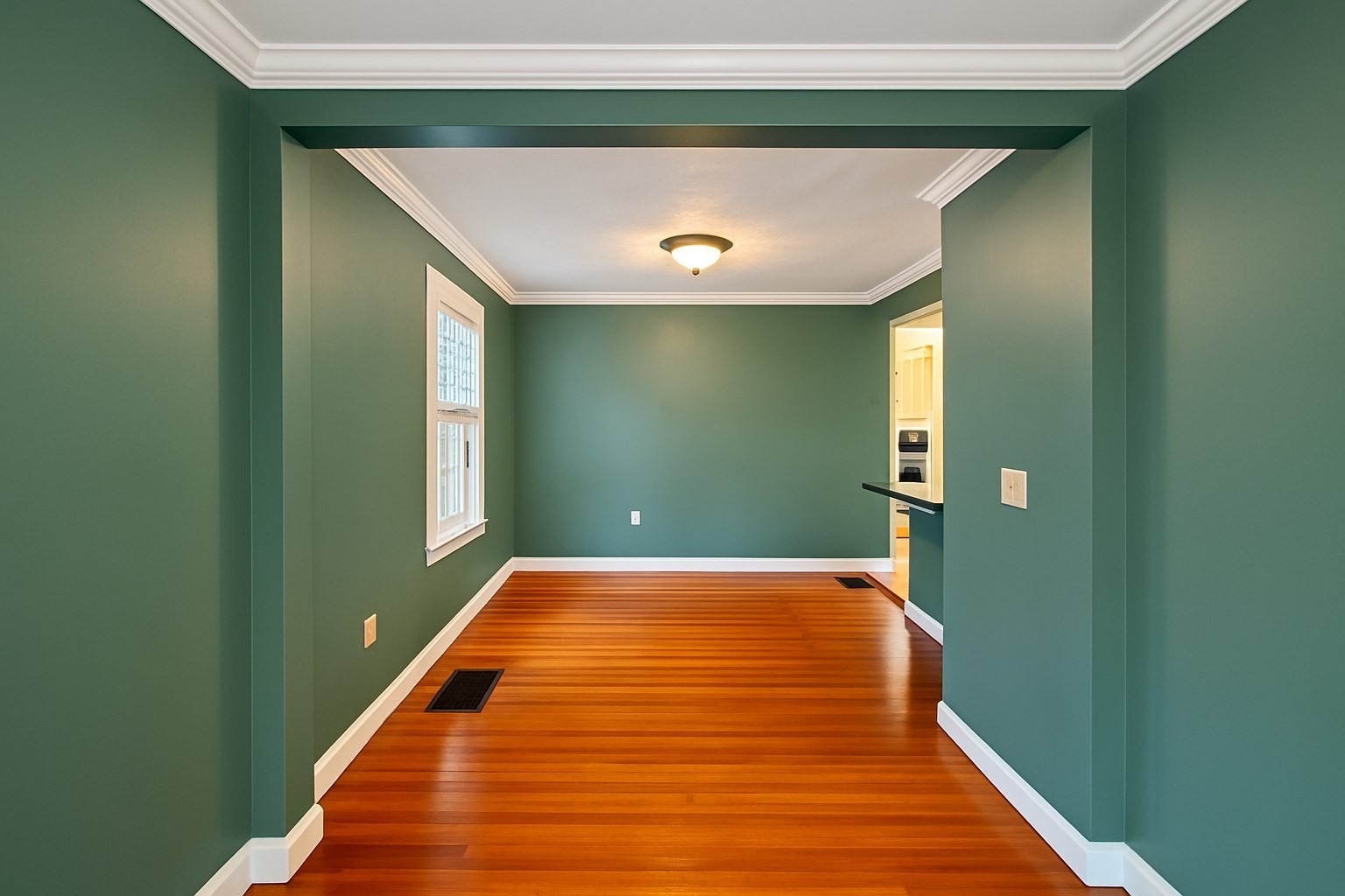 129 Lake St, Waltham, MA 02451 - Image 9