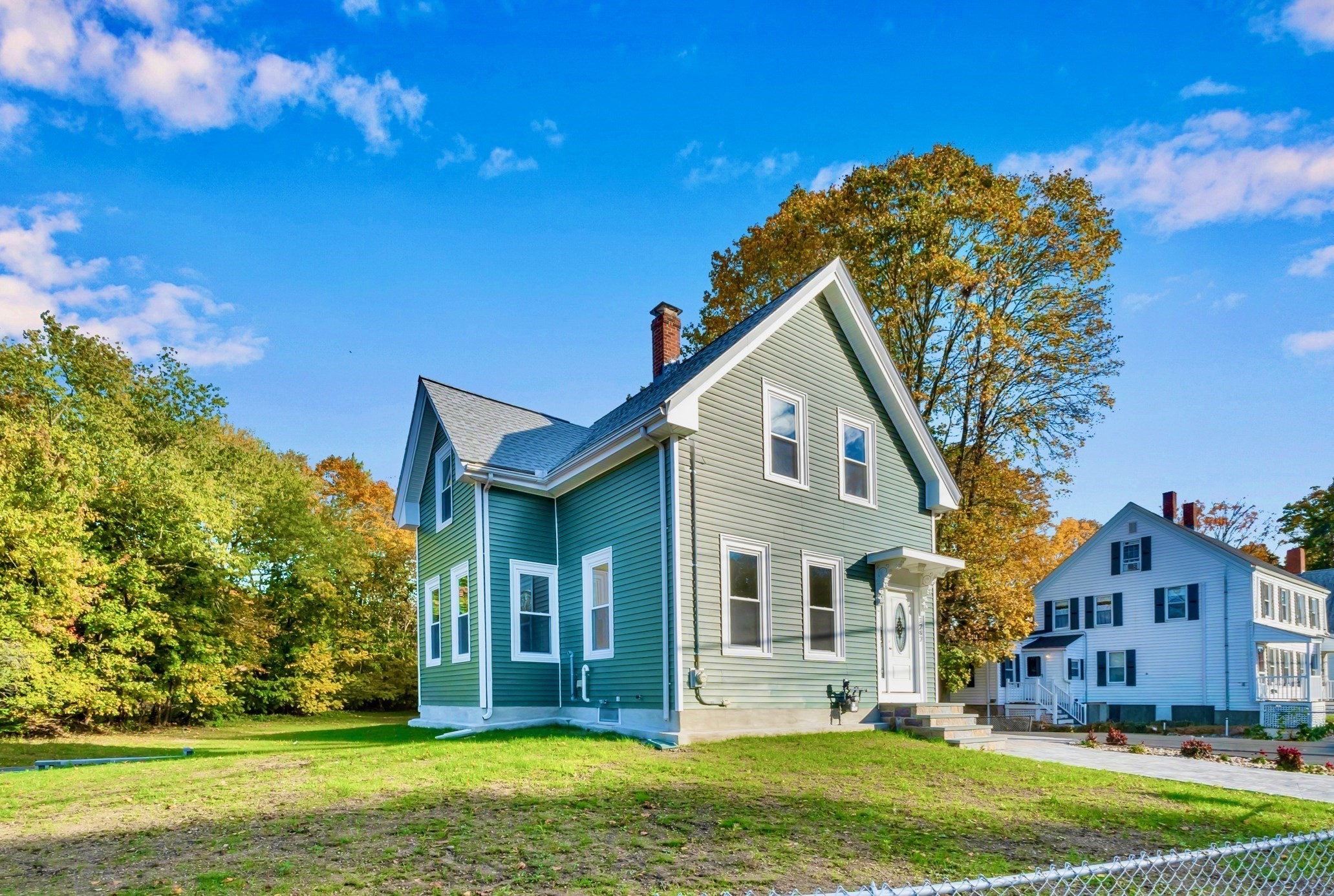 1297 Pleasant St, Weymouth, MA 02189