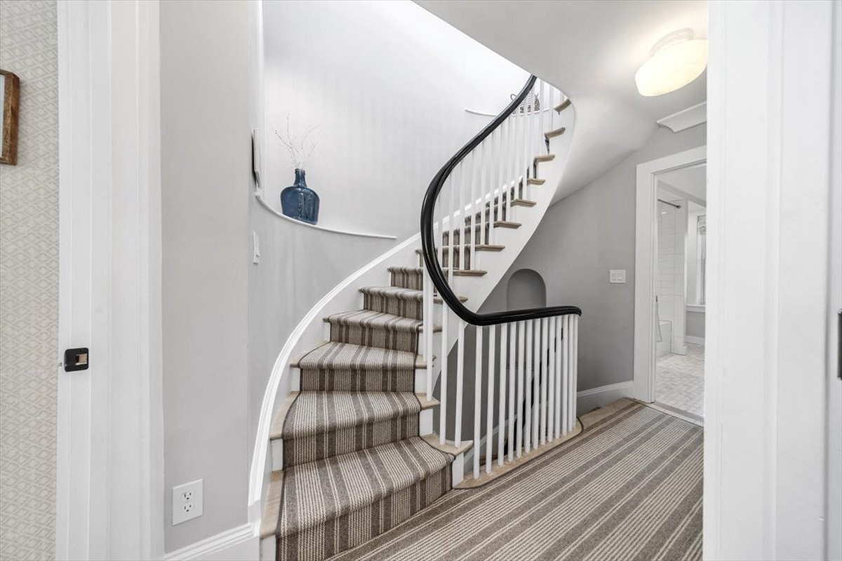 5 Wallace Court, Charlestown, Boston, MA 02129 - Image 4