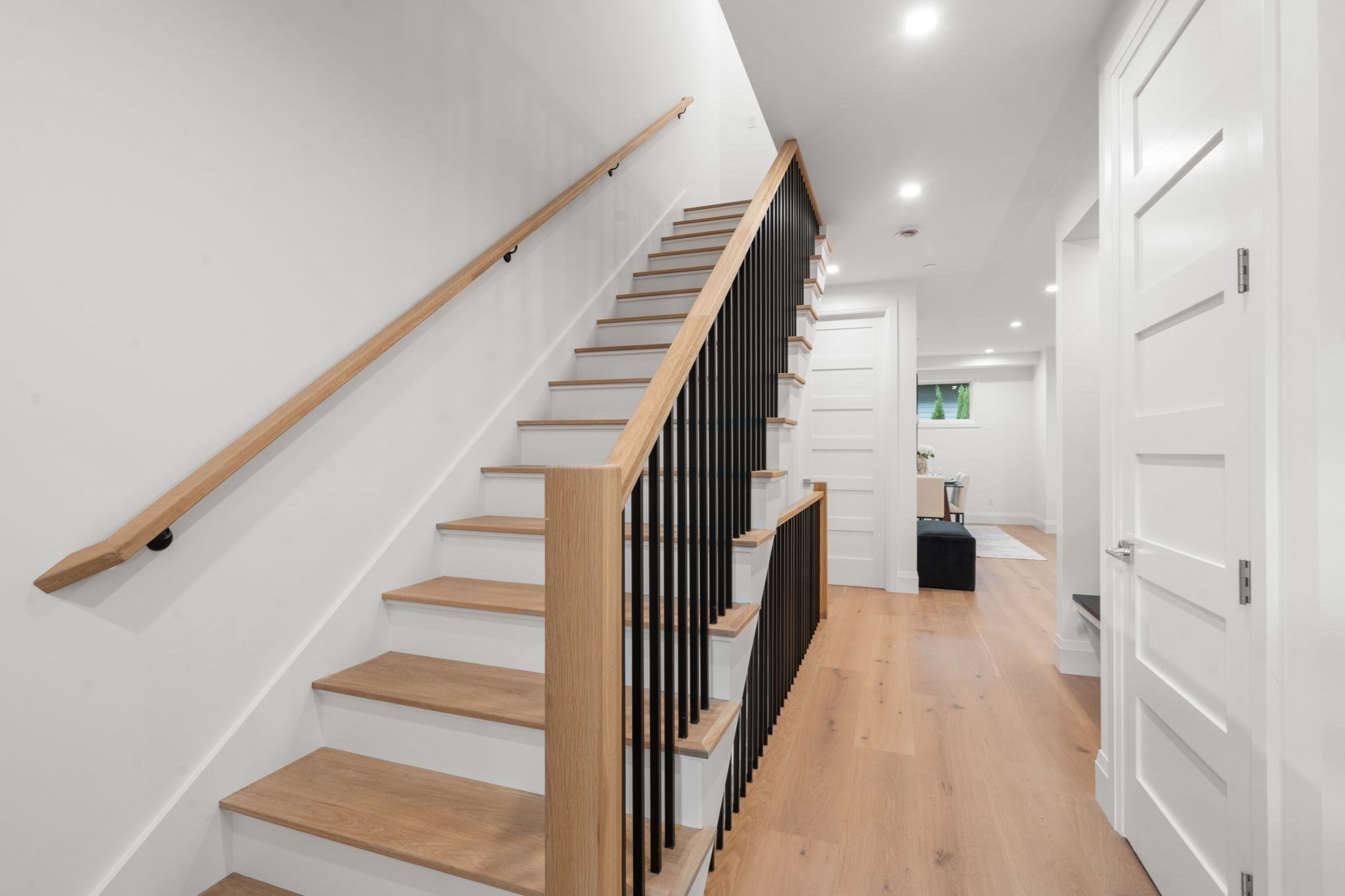 956 Walnut Street Unit 6, Newton, MA 02461 - Image 2