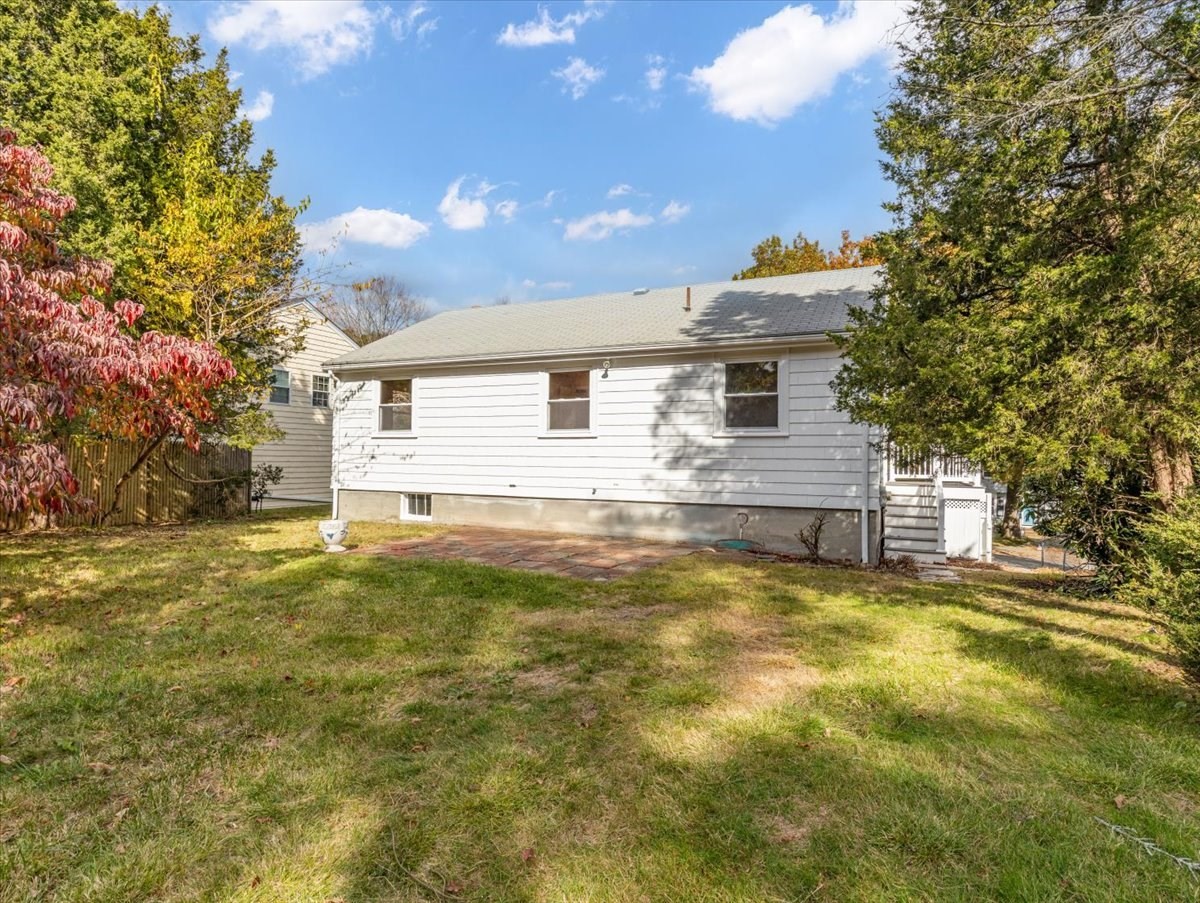 187 Vincent Rd, Dedham, MA 02026 - Image 28