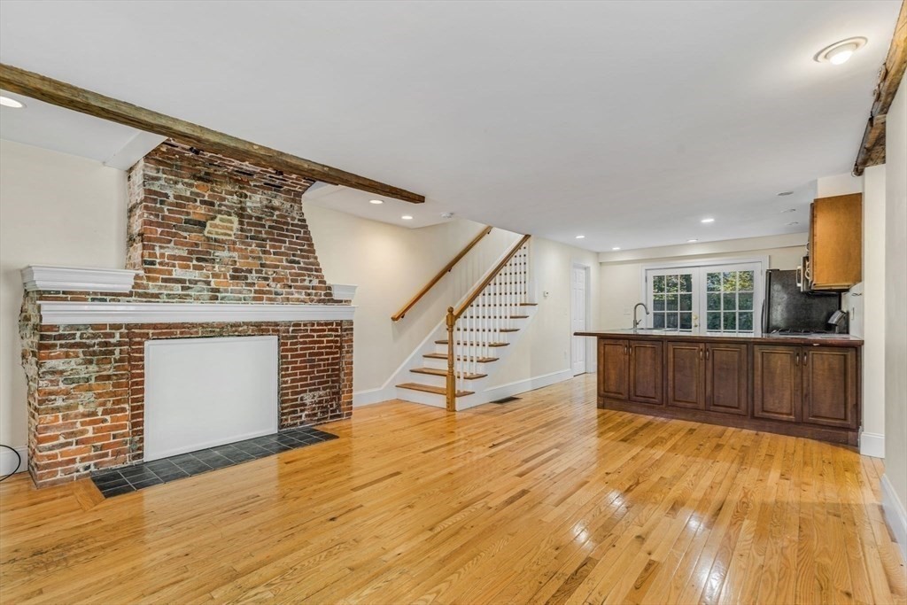 37 Water Street, Concord, MA 01742