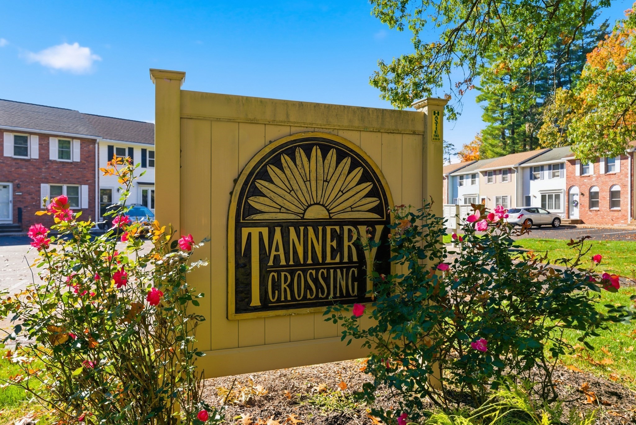 23 Tannery Rd Unit B, Westfield, MA 01085