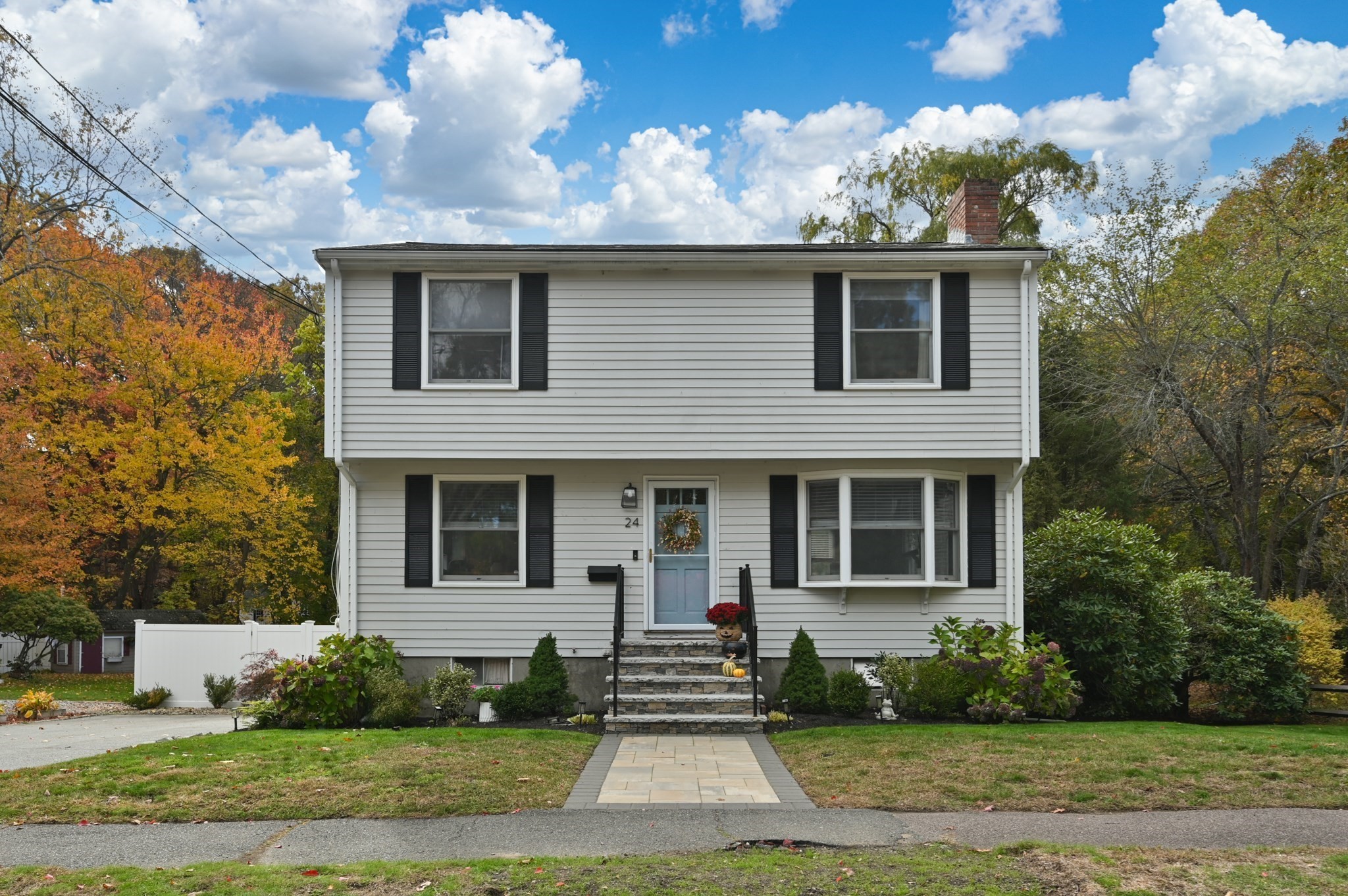 24 Stark Ave, Wakefield, MA 01880
