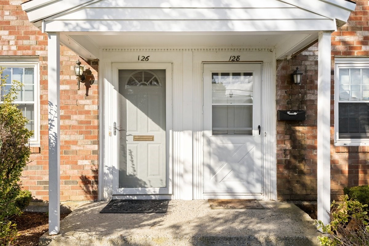 126 Coventry Cir Unit 126, Brockton, MA 02301 - Image 5