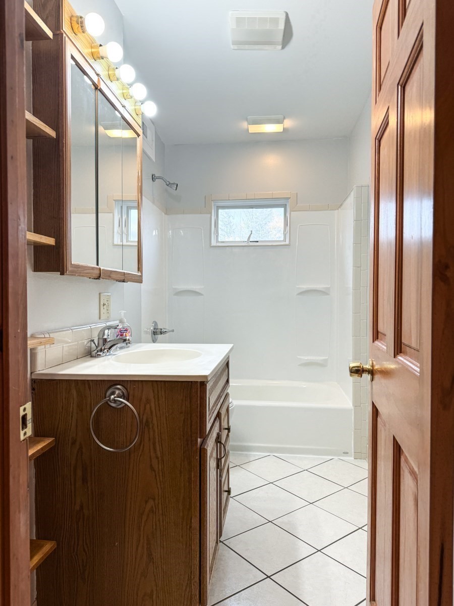 23 Alden Street, Greenfield, MA 01301 - Image 17