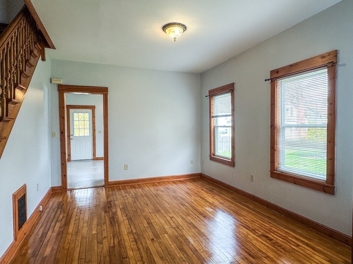 23 Alden Street, Greenfield, MA 01301 - Image 4