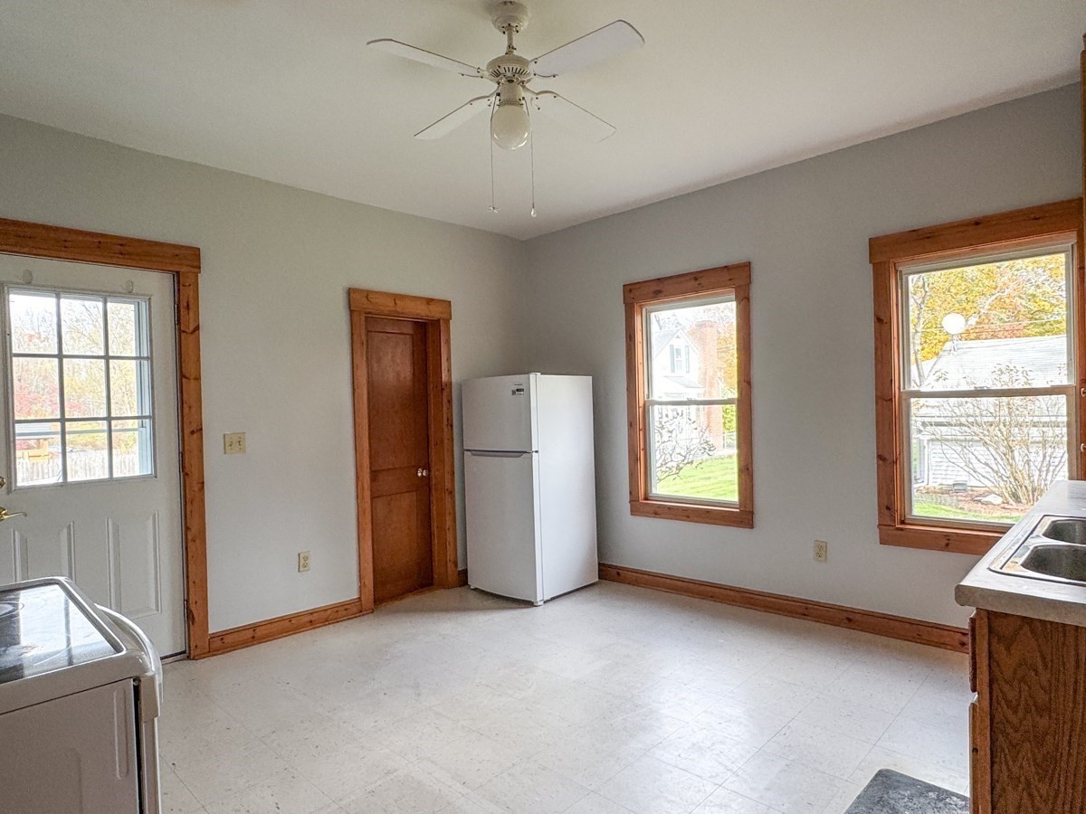 23 Alden Street, Greenfield, MA 01301 - Image 6